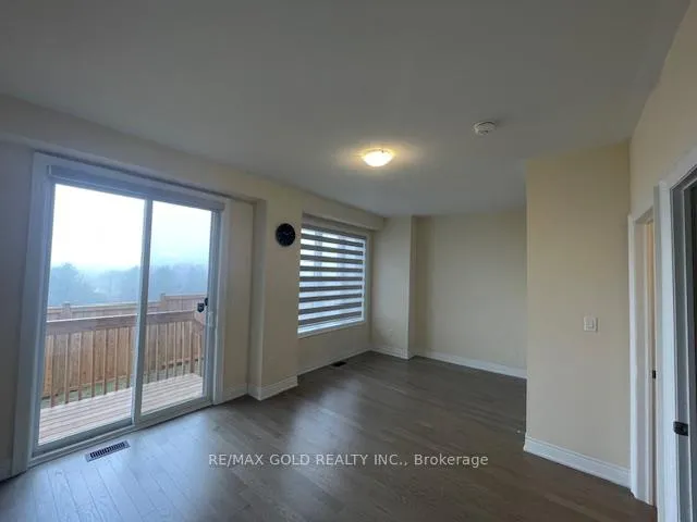 Photo 7 of Unit Main Floor Plus Basement, 48 Andress Way, Markham, Cedarwood — HOMEH