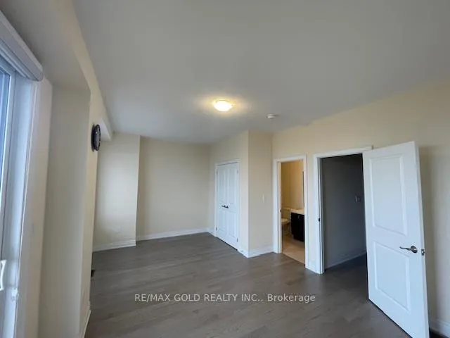 Photo 8 of Unit Main Floor Plus Basement, 48 Andress Way, Markham, Cedarwood — HOMEH