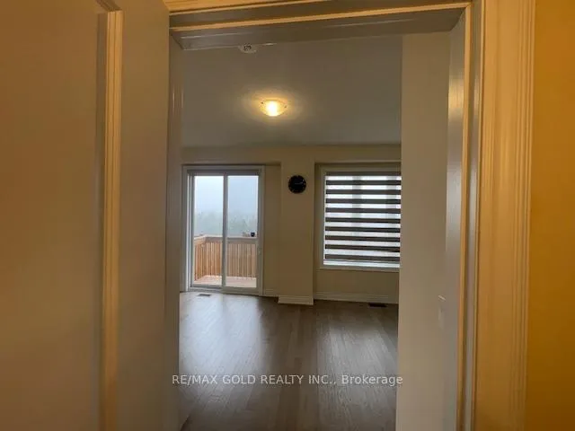 Photo 14 of Unit Main Floor Plus Basement, 48 Andress Way, Markham, Cedarwood — HOMEH