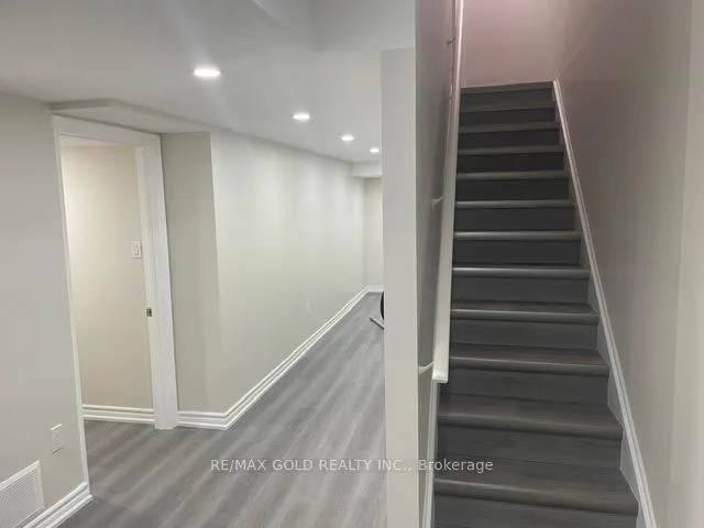 Photo 19 of Unit Main Floor Plus Basement, 48 Andress Way, Markham, Cedarwood — HOMEH