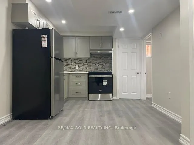 Photo 21 of Unit Main Floor Plus Basement, 48 Andress Way, Markham, Cedarwood — HOMEH