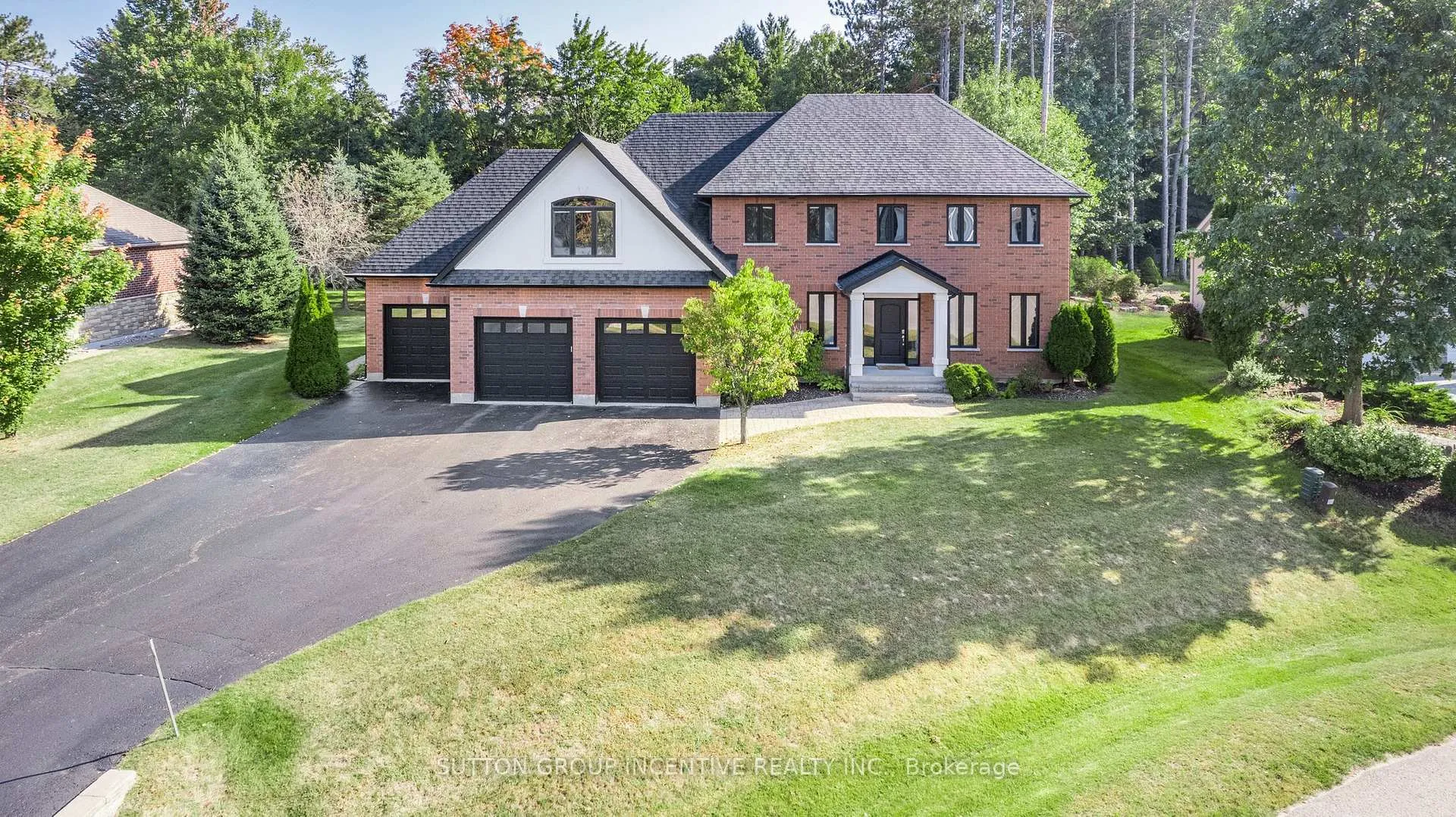 Photo 3 of 38 Lilac Lane, Springwater, Midhurst — HOMEH