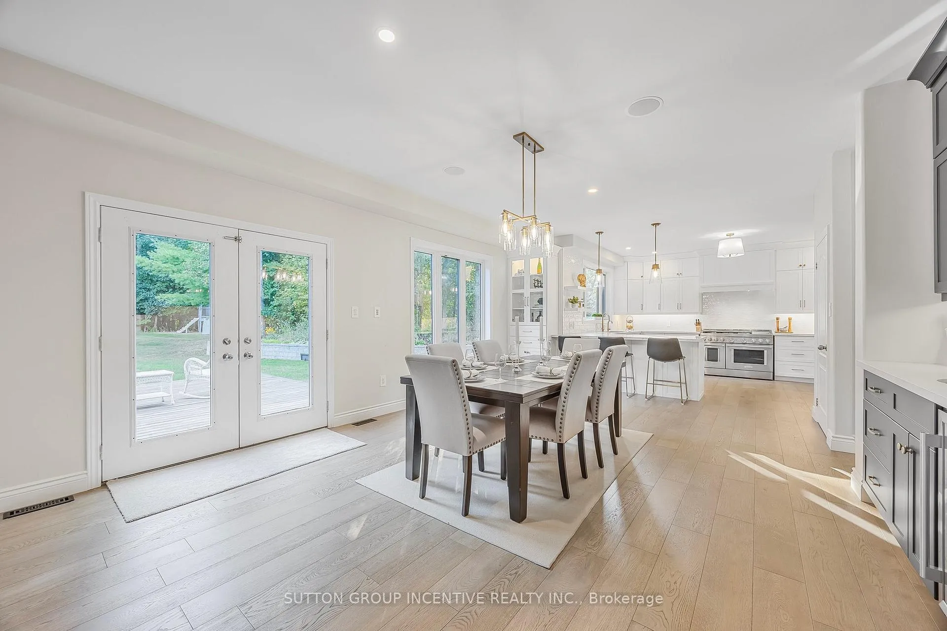 Photo 19 of 38 Lilac Lane, Springwater, Midhurst — HOMEH