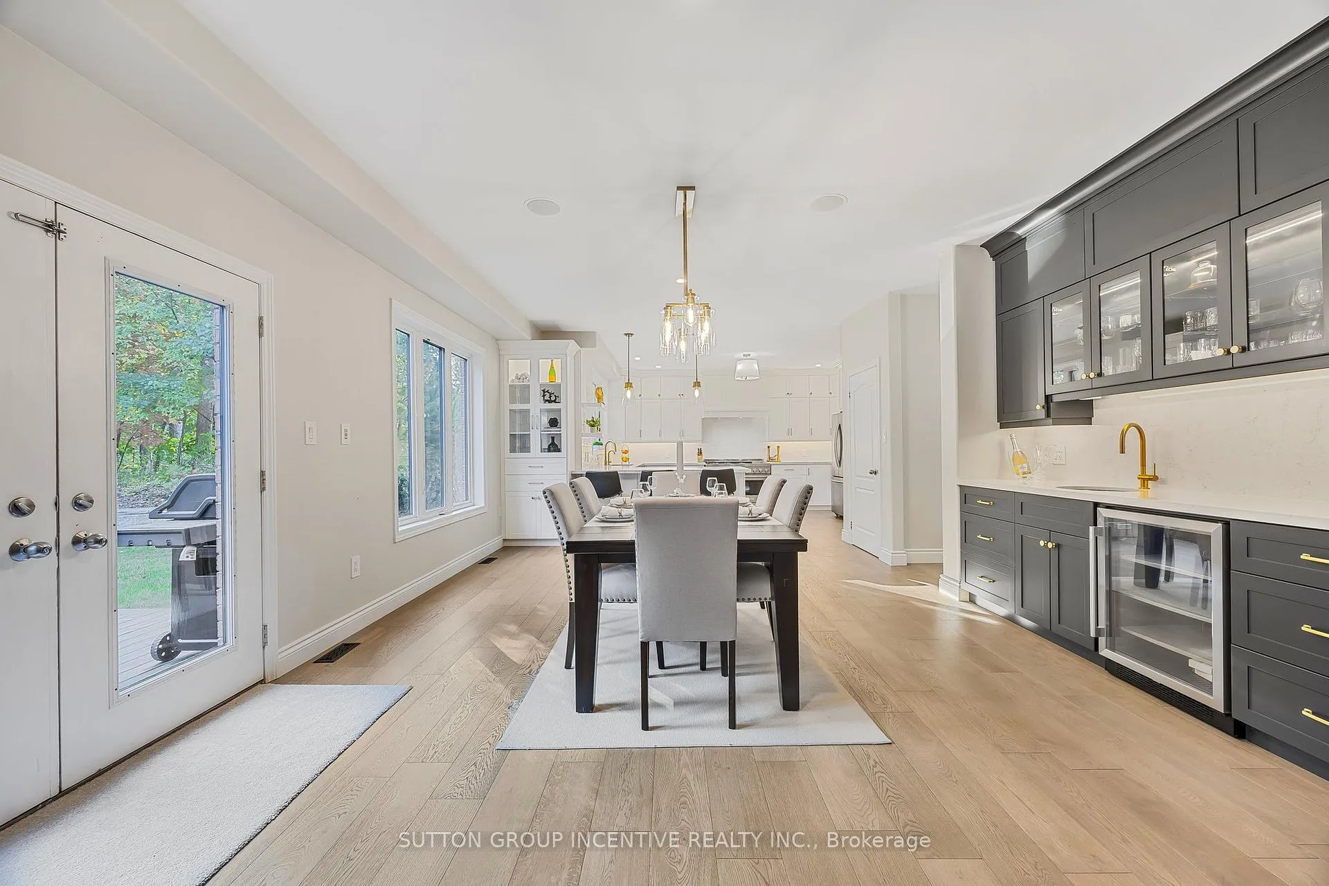 Photo 23 of 38 Lilac Lane, Springwater, Midhurst — HOMEH