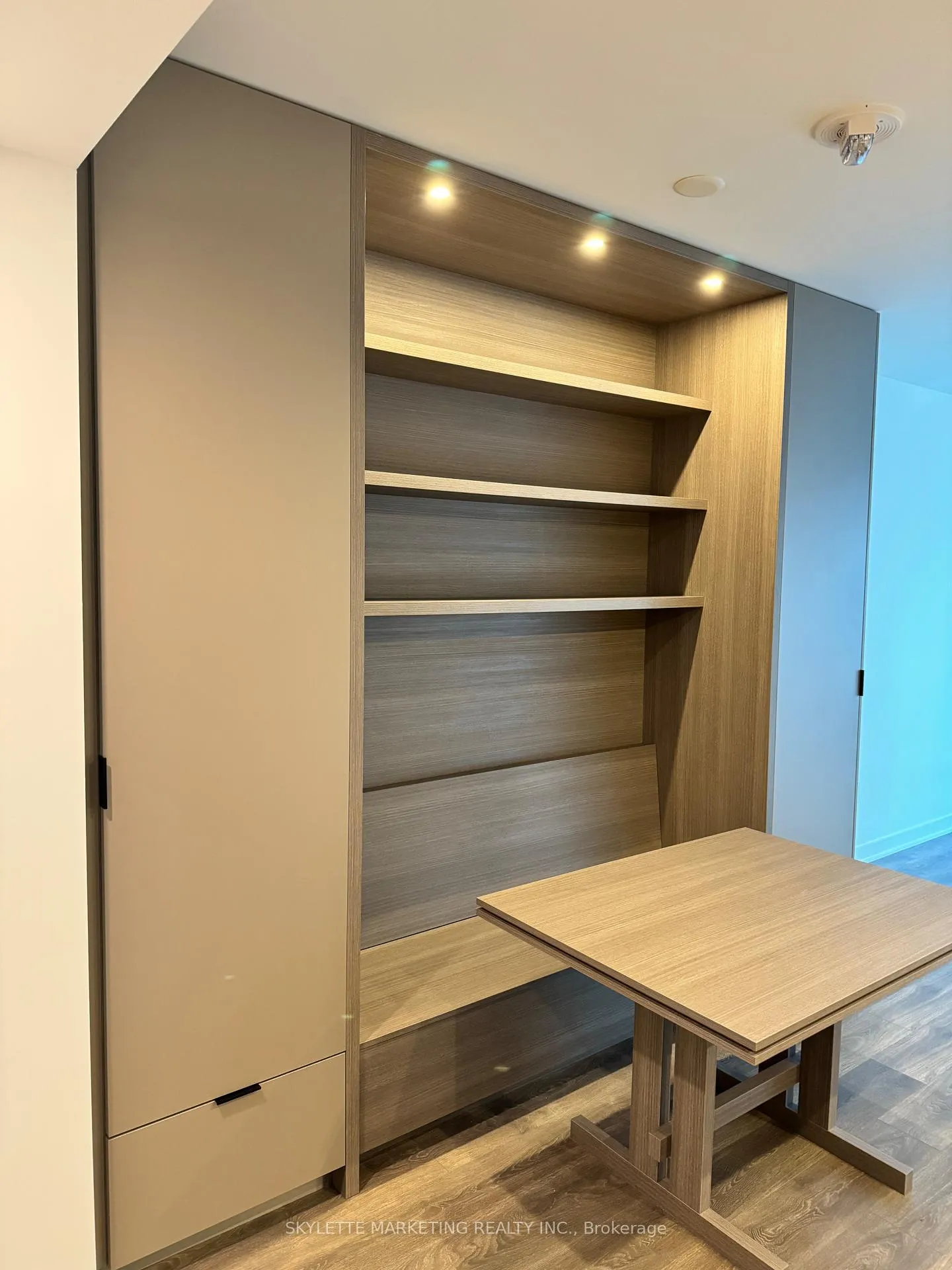 Photo 2 of Unit 3308, 55 Charles Street, Toronto, Church-Yonge Corridor — HOMEH