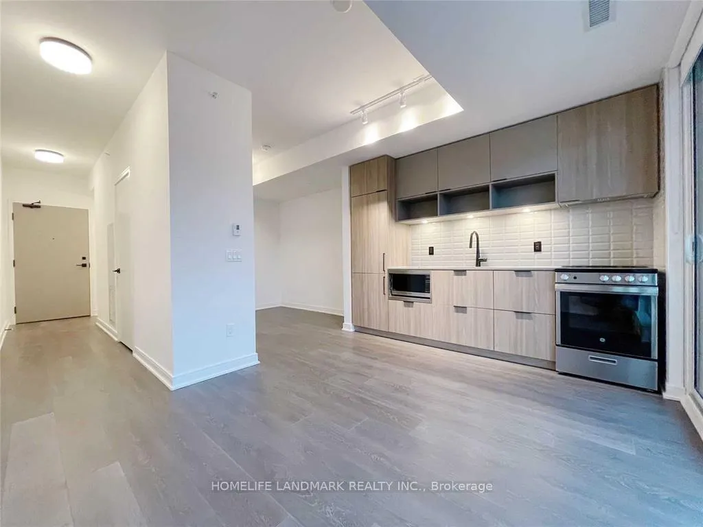 Photo 2 of Unit 911, 60 Tannery Road, Toronto, Waterfront Communities — HOMEH