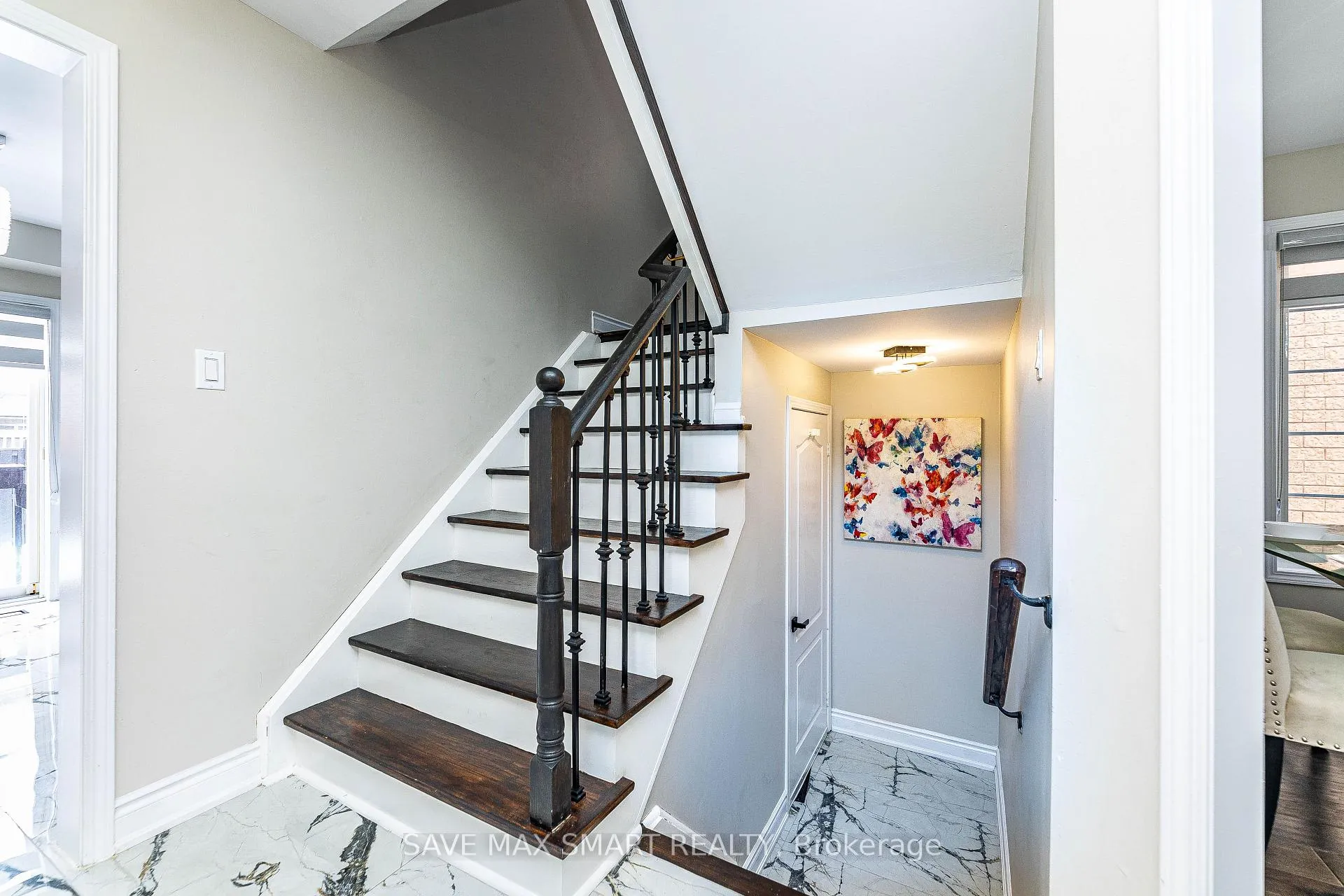 Photo 2 of 54 Beresford Crescent, Brampton, Bram East — HOMEH