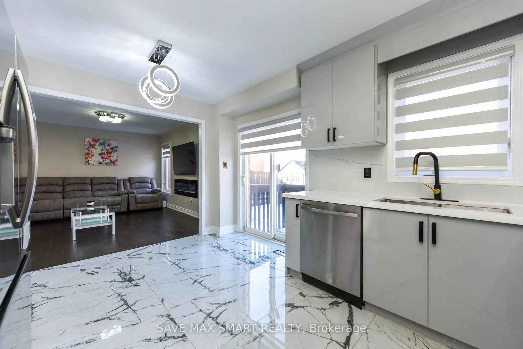 Photo 10 of 54 Beresford Crescent, Brampton, Bram East — HOMEH