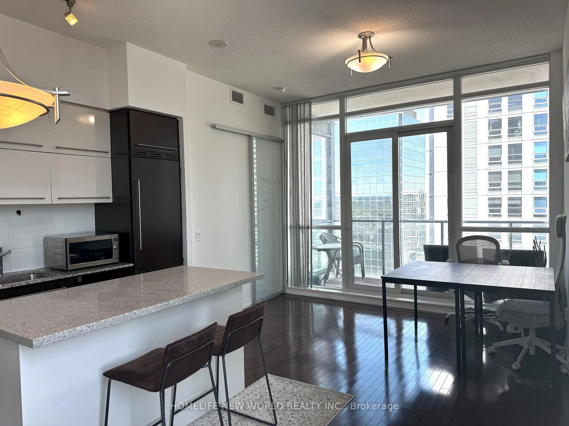 Photo 9 of Unit Ph206, 770 Bay Street, Toronto, Church-Yonge Corridor — HOMEH