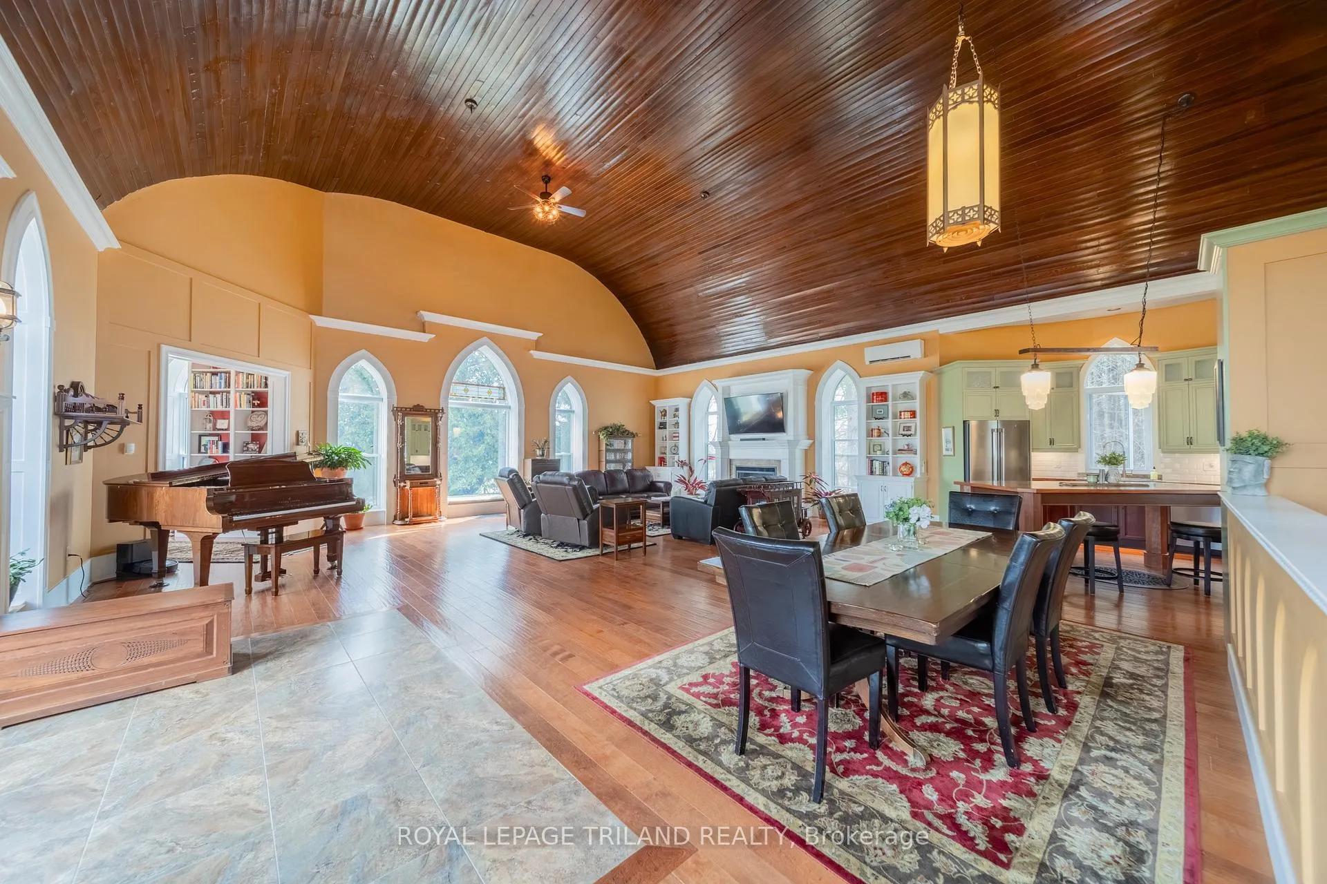 Photo 8 of 32135 Sylvan Road, North Middlesex, Sylvan — HOMEH