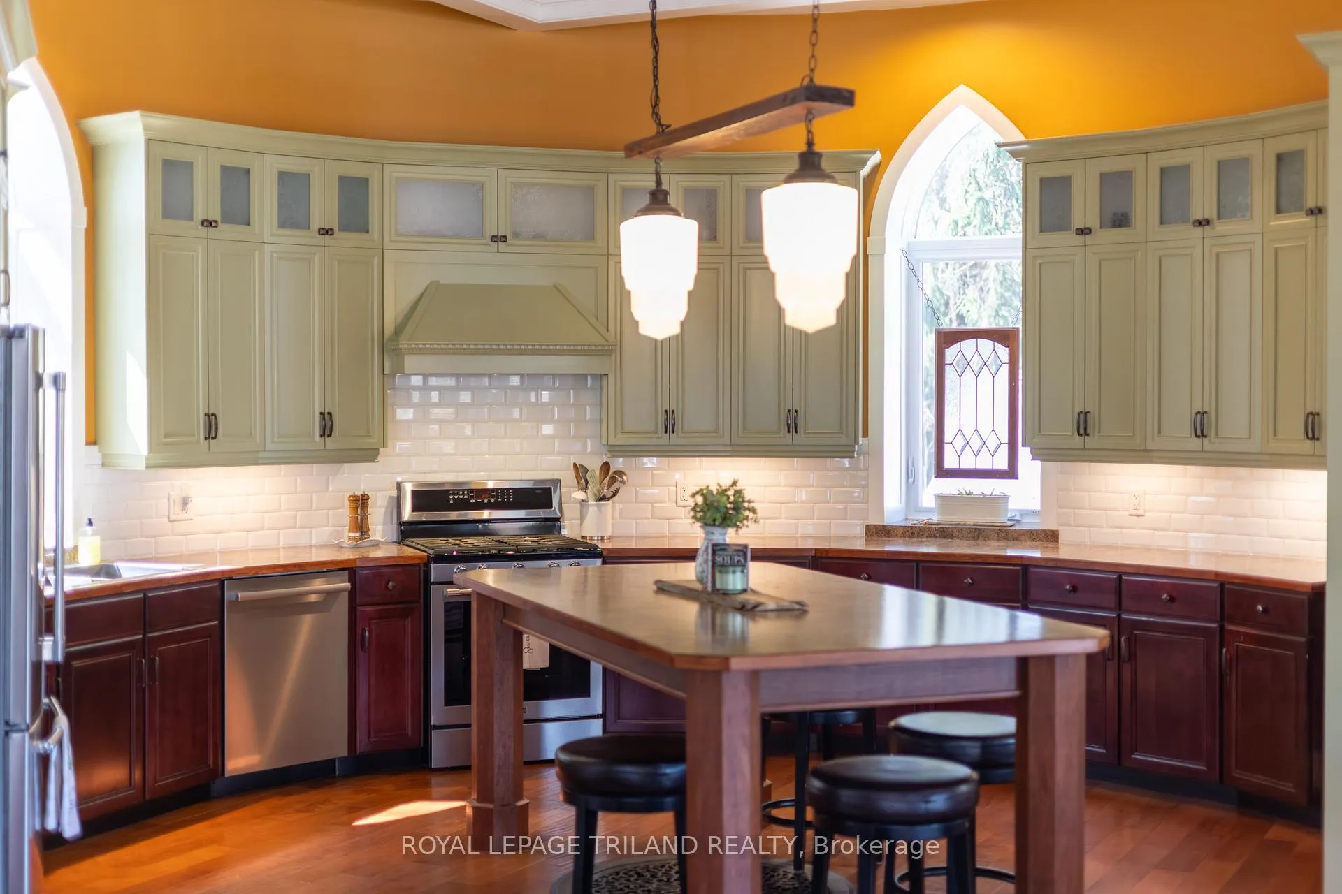 Photo 18 of 32135 Sylvan Road, North Middlesex, Sylvan — HOMEH