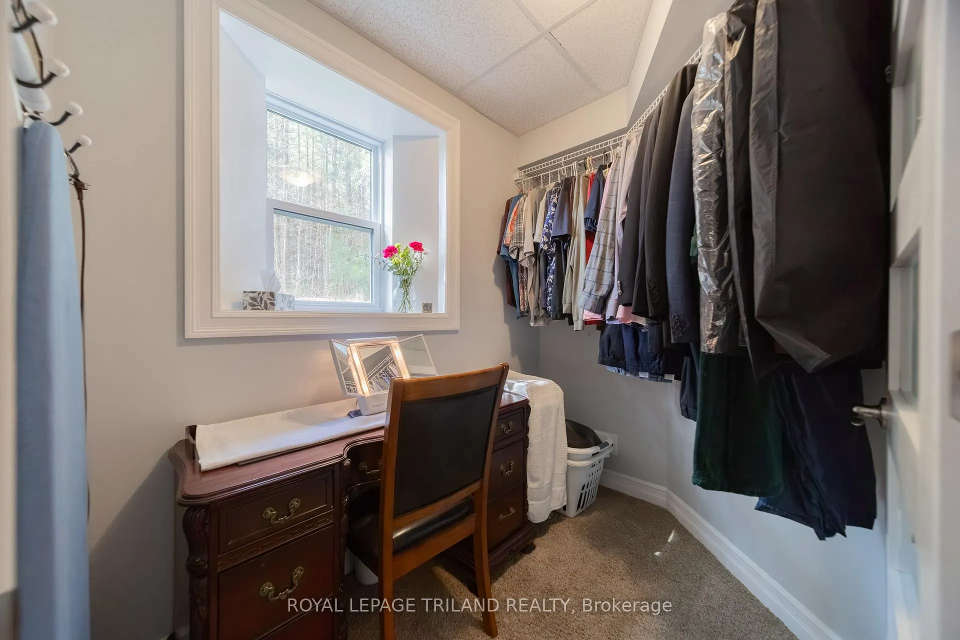 Photo 26 of 32135 Sylvan Road, North Middlesex, Sylvan — HOMEH