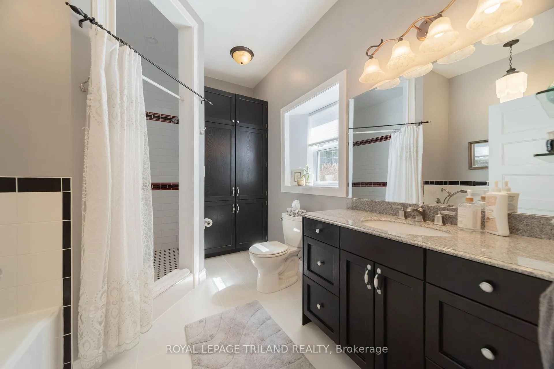 Photo 29 of 32135 Sylvan Road, North Middlesex, Sylvan — HOMEH