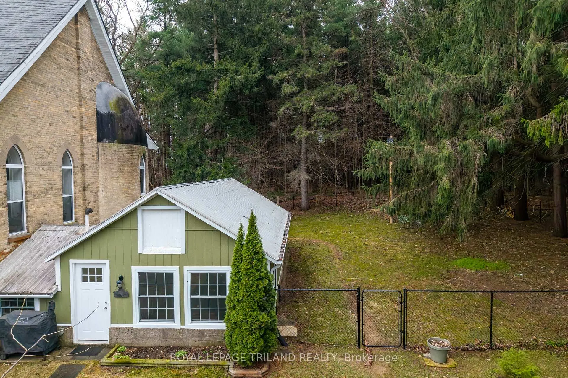 Photo 36 of 32135 Sylvan Road, North Middlesex, Sylvan — HOMEH