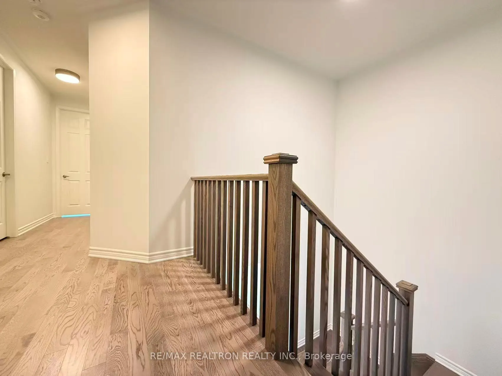 Photo 15 of 11 Moss Drive, Markham, Rural Markham — HOMEH