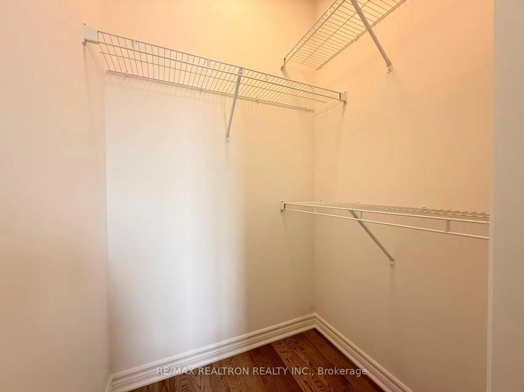 Photo 18 of 11 Moss Drive, Markham, Rural Markham — HOMEH