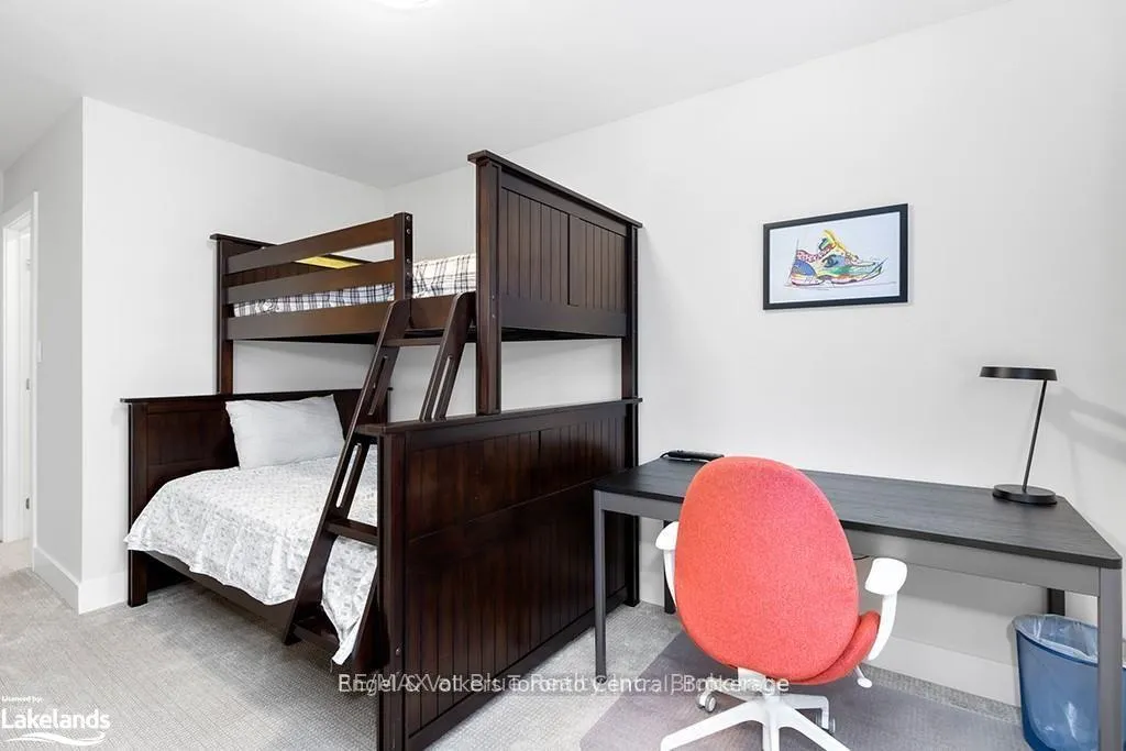 Photo 34 of 123 Black Willow Crescent, Blue Mountains — HOMEH