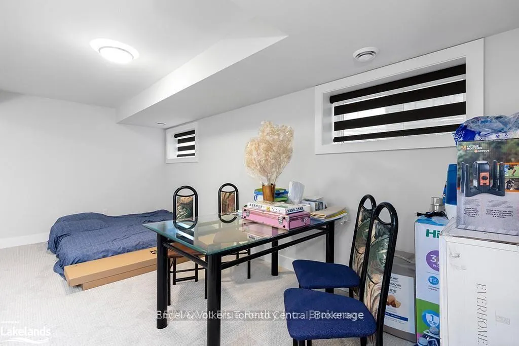 Photo 36 of 123 Black Willow Crescent, Blue Mountains — HOMEH