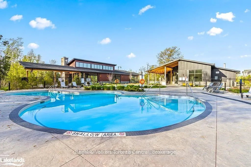 Photo 44 of 123 Black Willow Crescent, Blue Mountains — HOMEH