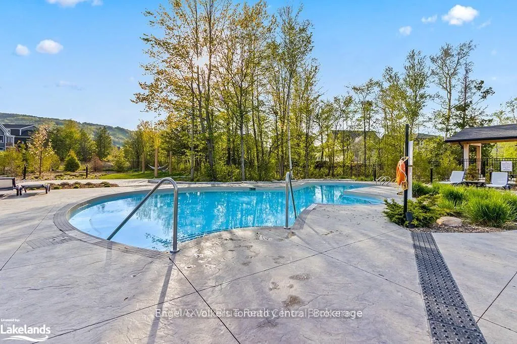 Photo 45 of 123 Black Willow Crescent, Blue Mountains — HOMEH