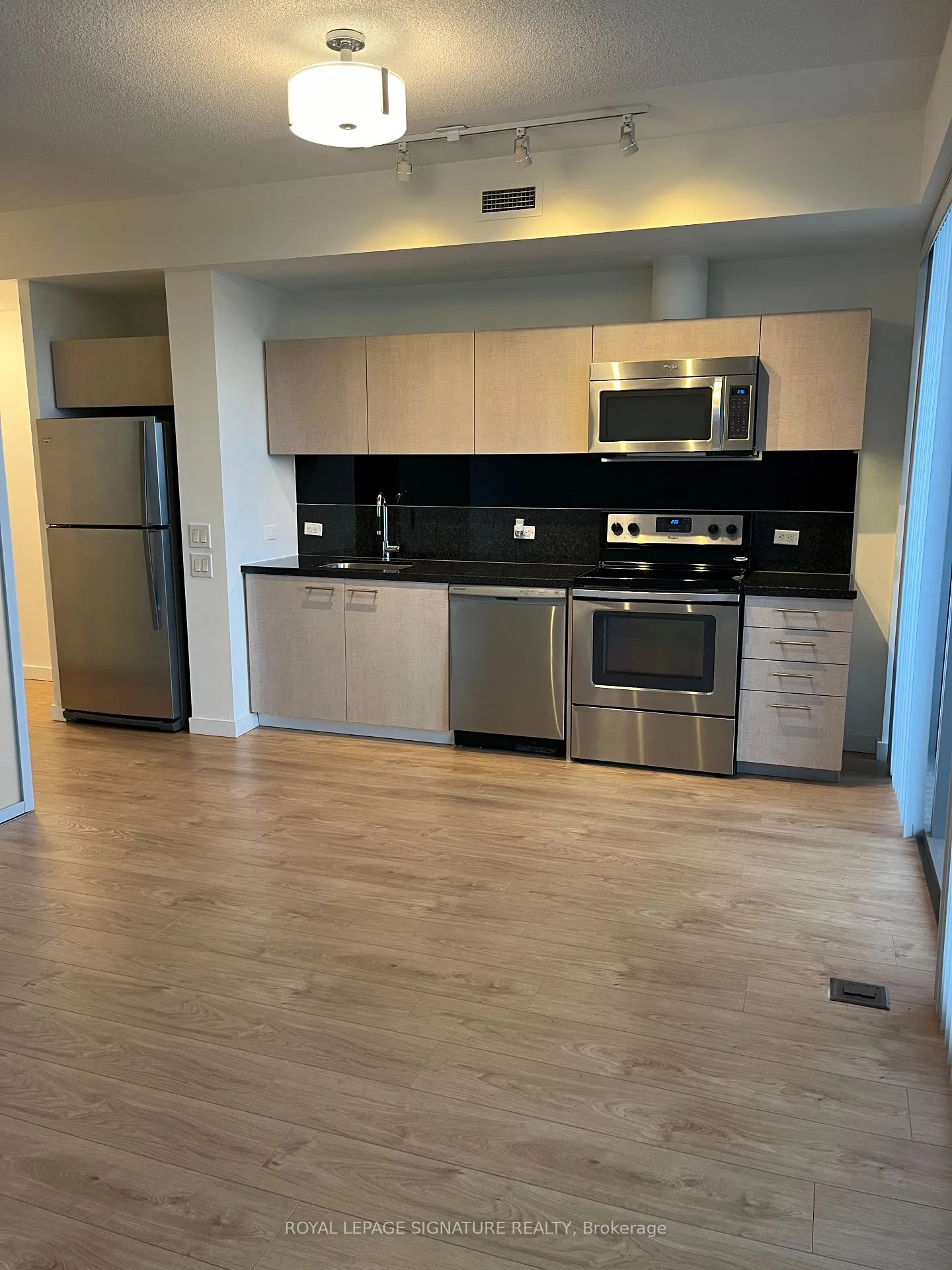 Photo 6 of Unit 706, 390 Cherry Street, Toronto, Waterfront Communities — HOMEH