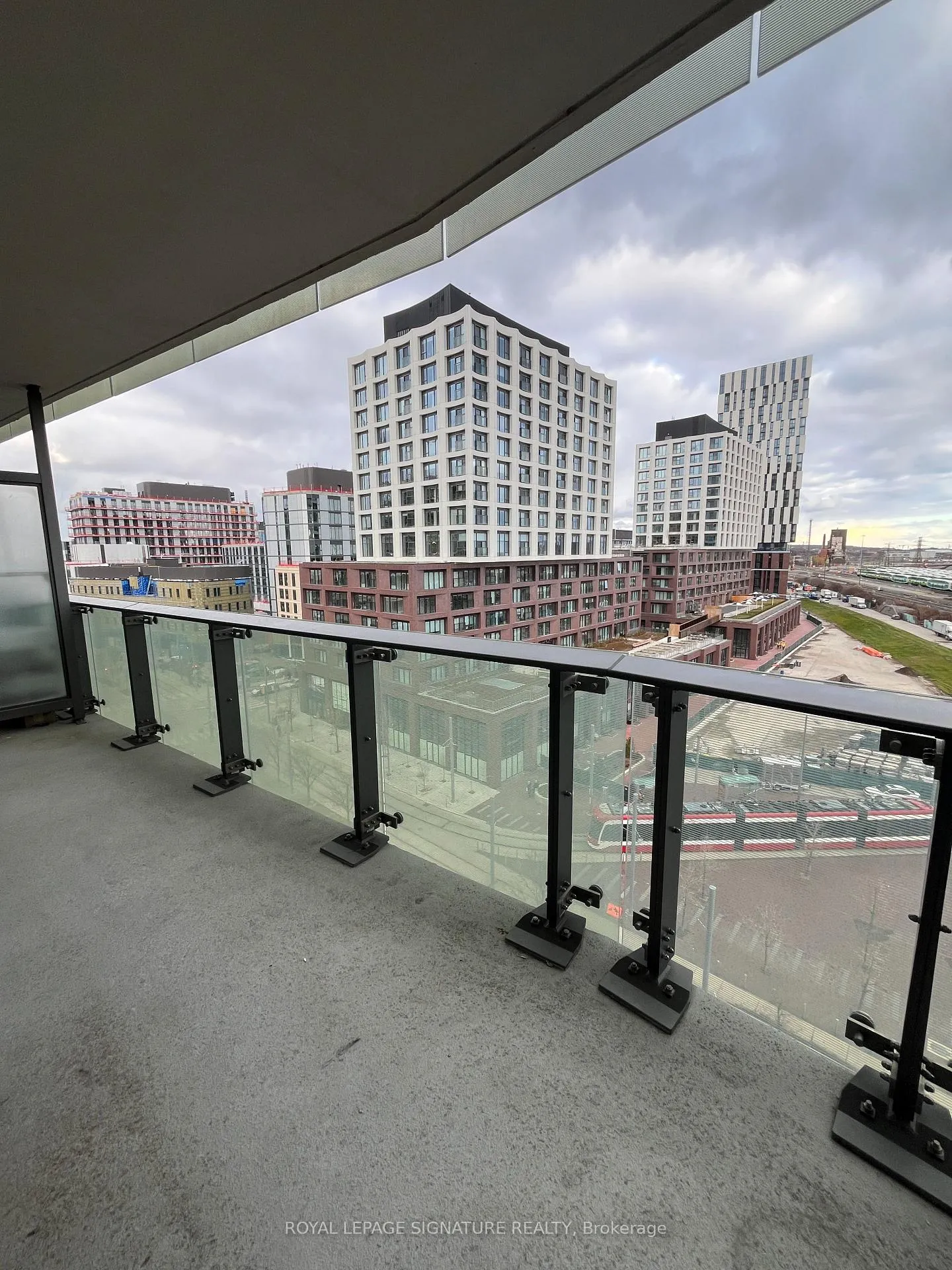 Photo 13 of Unit 706, 390 Cherry Street, Toronto, Waterfront Communities — HOMEH