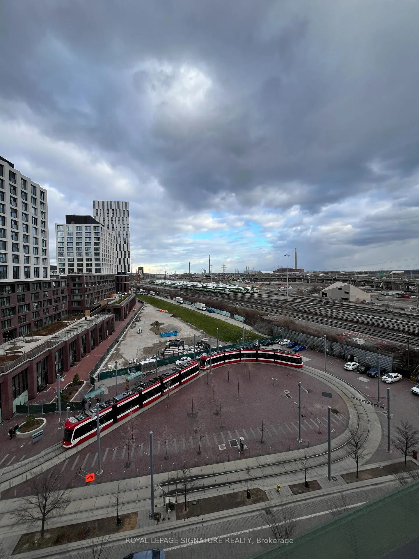 Photo 14 of Unit 706, 390 Cherry Street, Toronto, Waterfront Communities — HOMEH