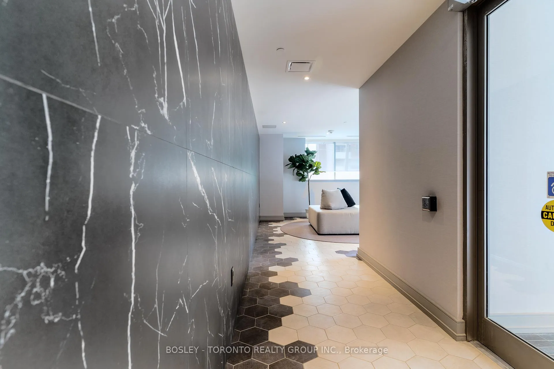 Photo 33 of Unit 106, 3 Cardiff Road, Toronto, Mount Pleasant East — HOMEH