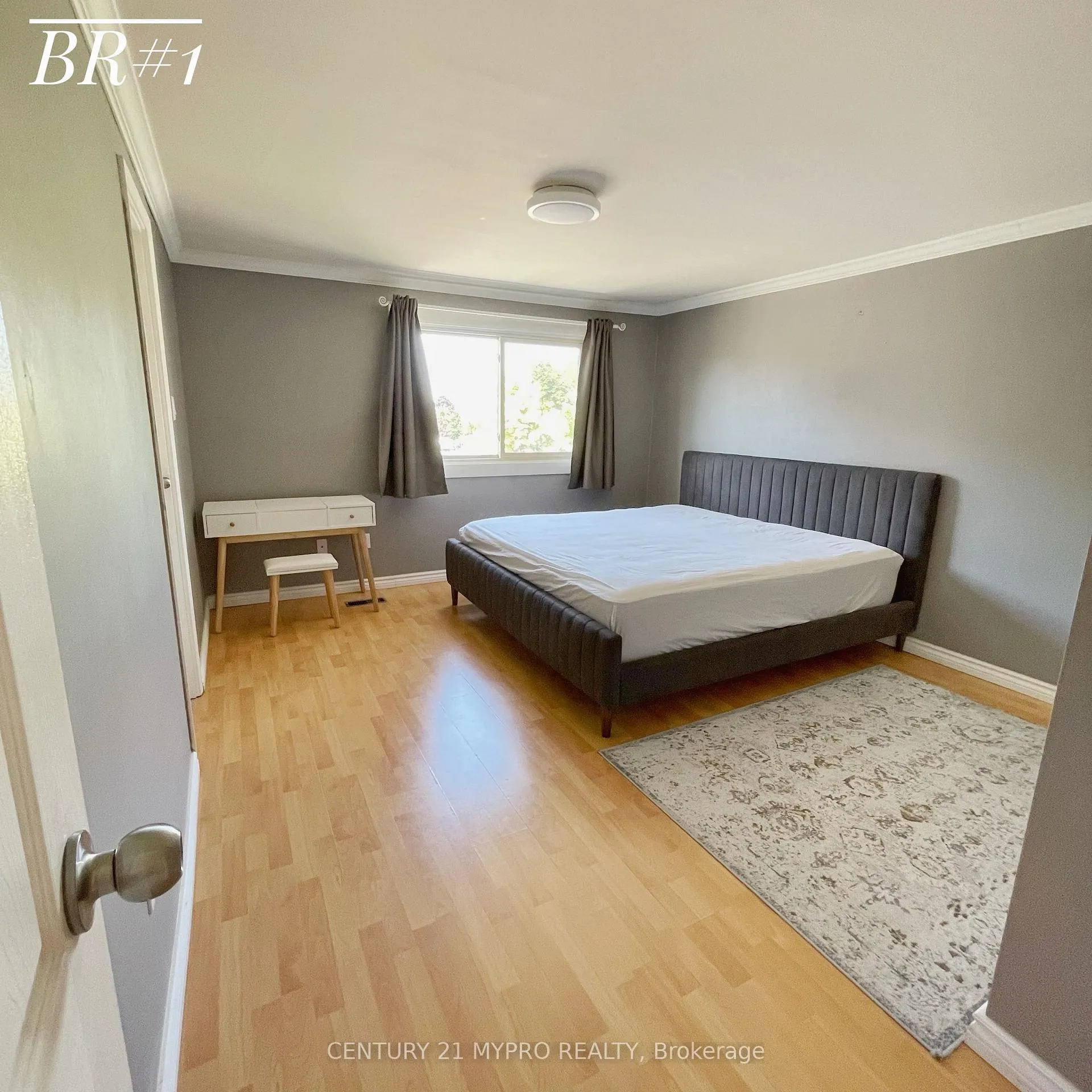 Photo 9 of 58 Knightsbridge Way, Markham, Markham Village — HOMEH