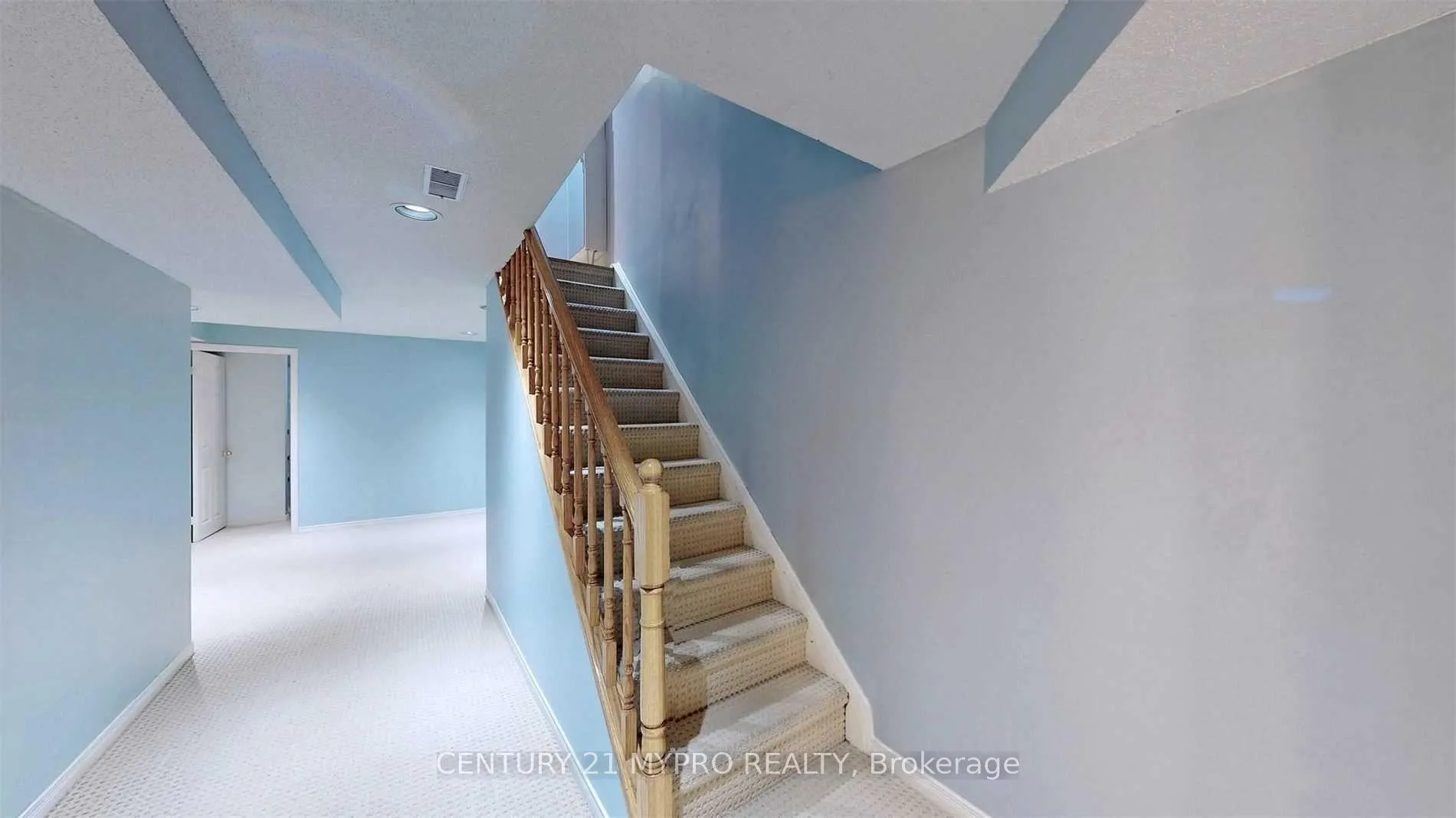 Photo 16 of 58 Knightsbridge Way, Markham, Markham Village — HOMEH