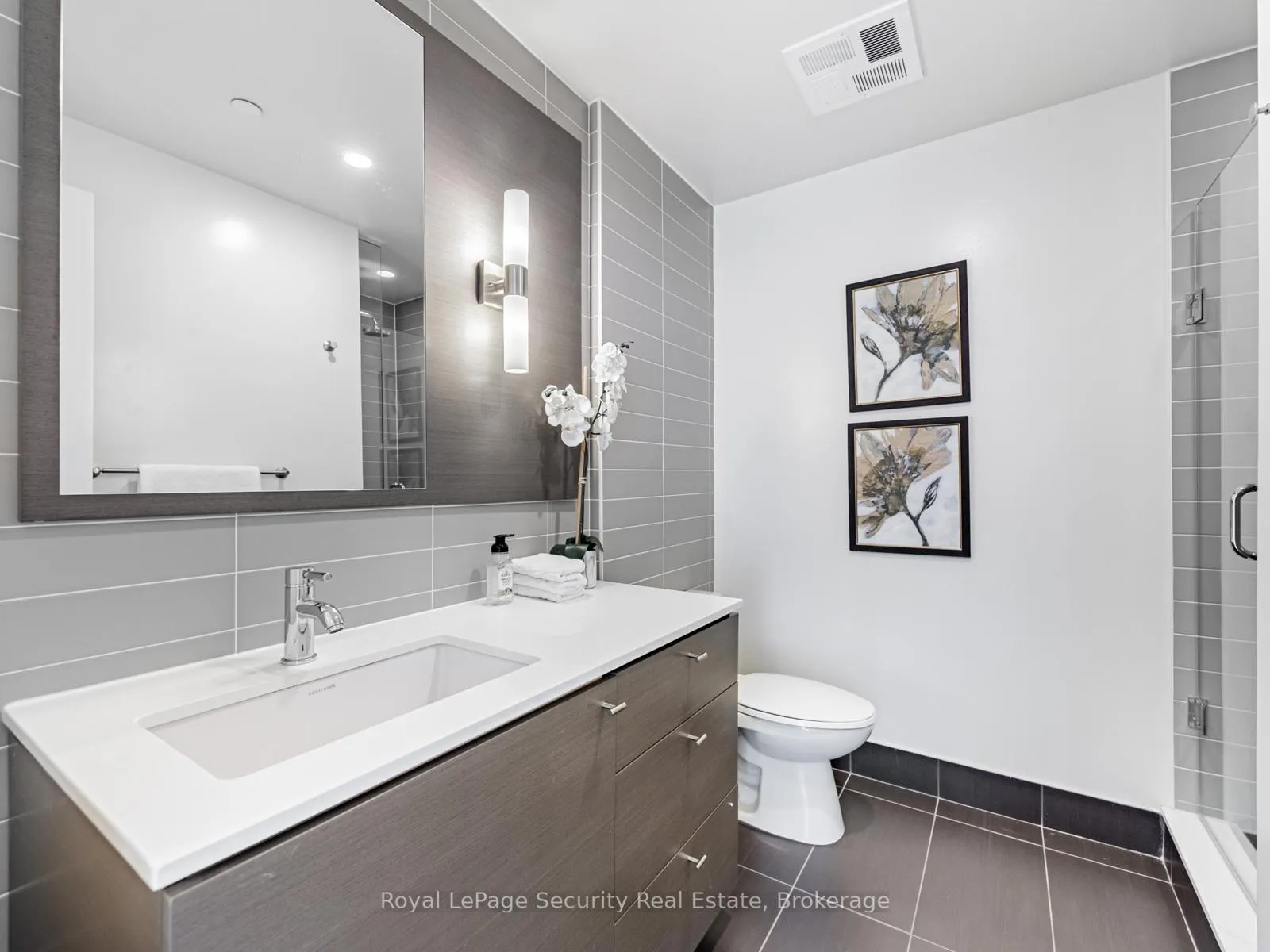 Photo 20 of Unit 420, 55 Front Street E, Toronto, Waterfront Communities — HOMEH