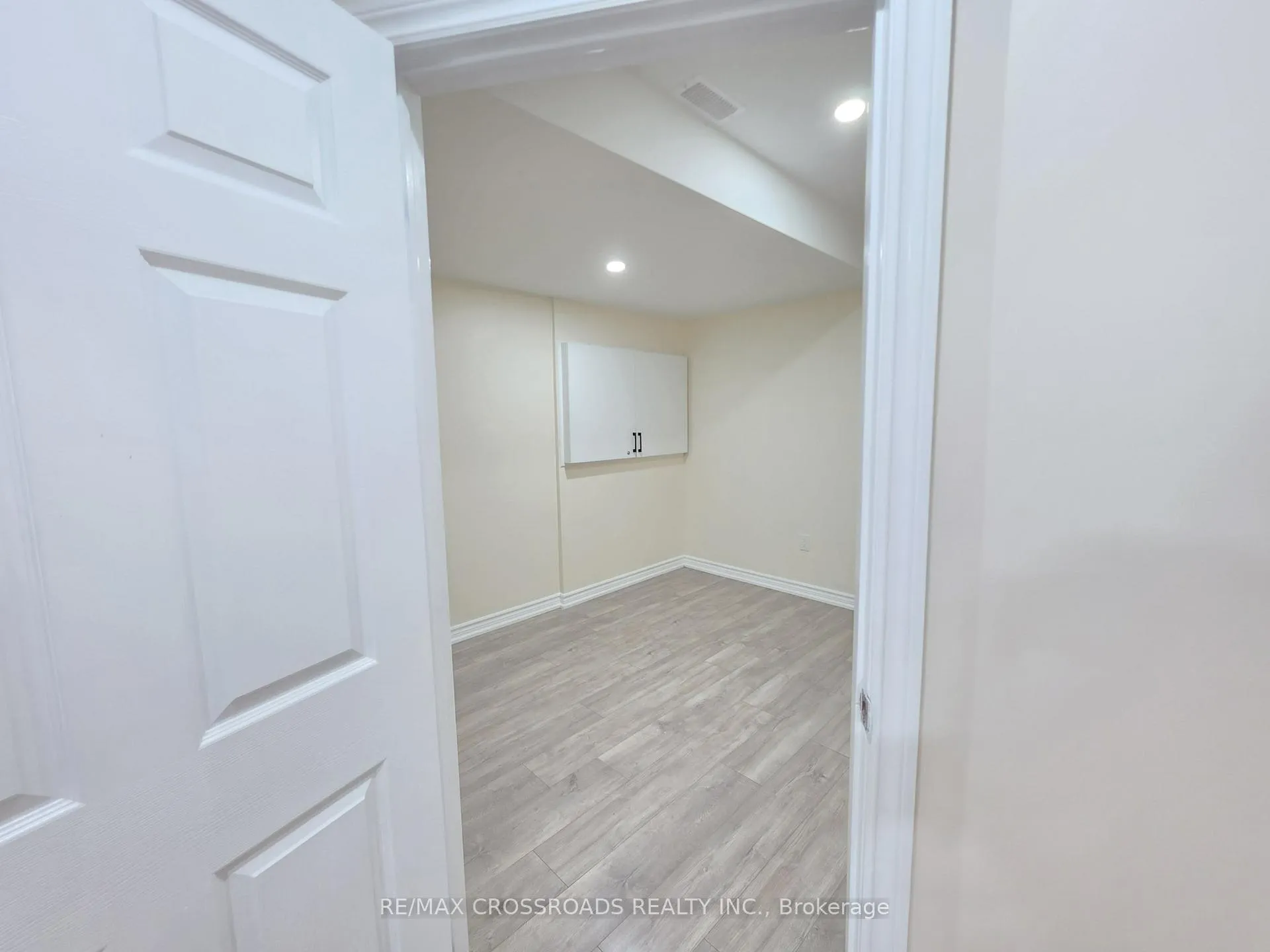 Photo 6 of Unit Basement, 14 Schoolbridge Street, Ajax, Northwest Ajax — HOMEH