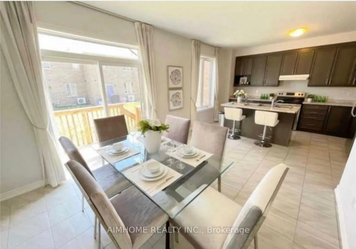 Photo 12 of 91 Decast Crescent, Markham, Box Grove — HOMEH
