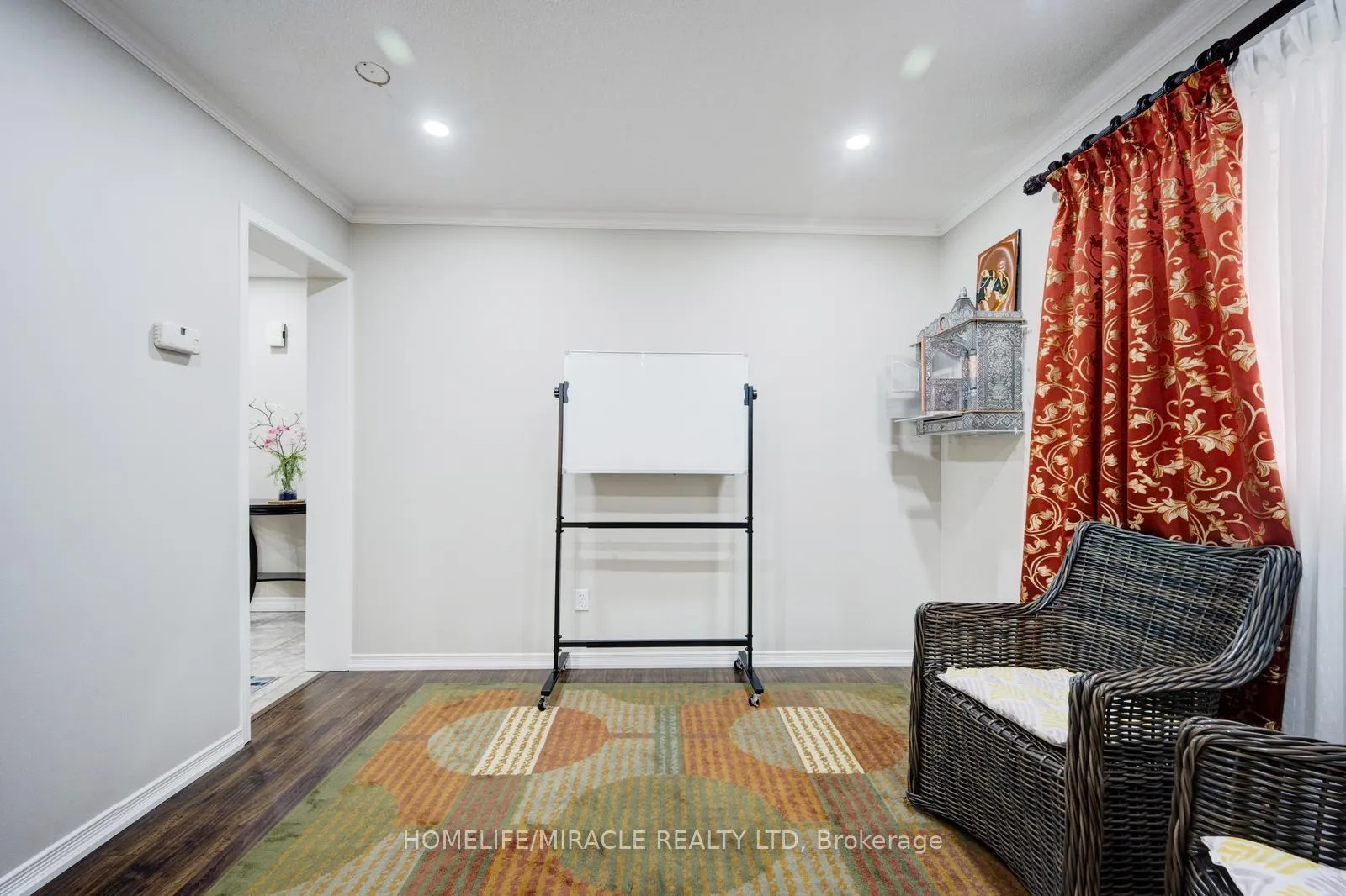 Photo 21 of 309 Conestoga Drive, Brampton, Heart Lake West — HOMEH