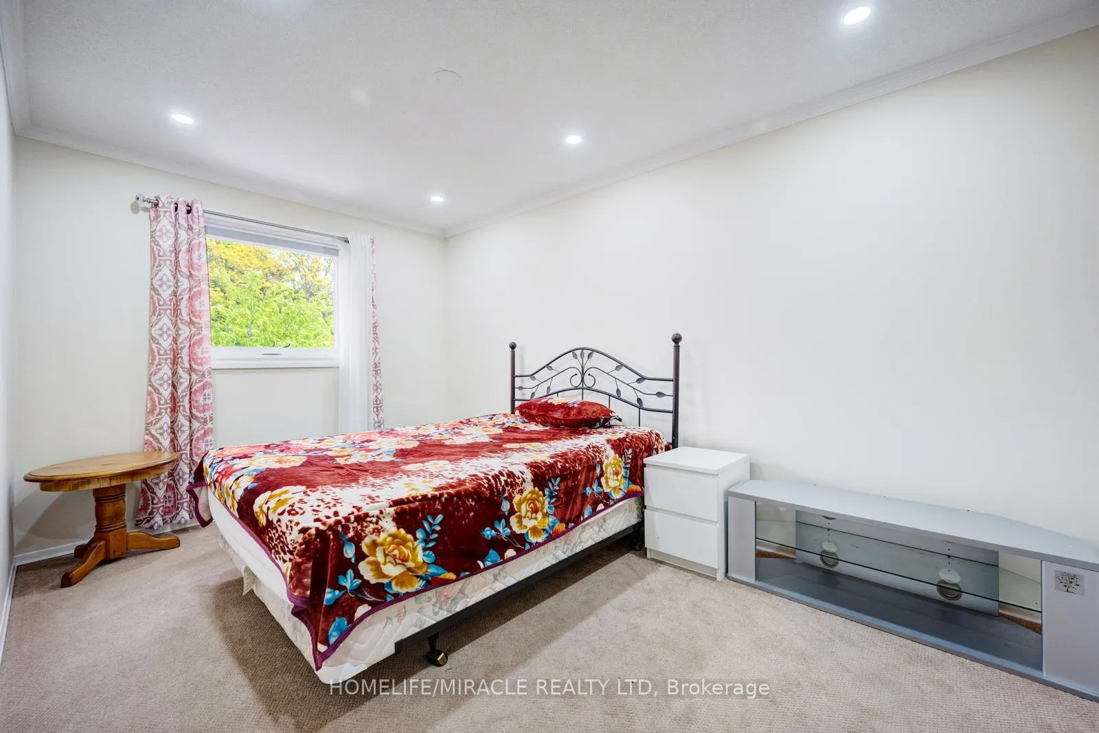 Photo 33 of 309 Conestoga Drive, Brampton, Heart Lake West — HOMEH