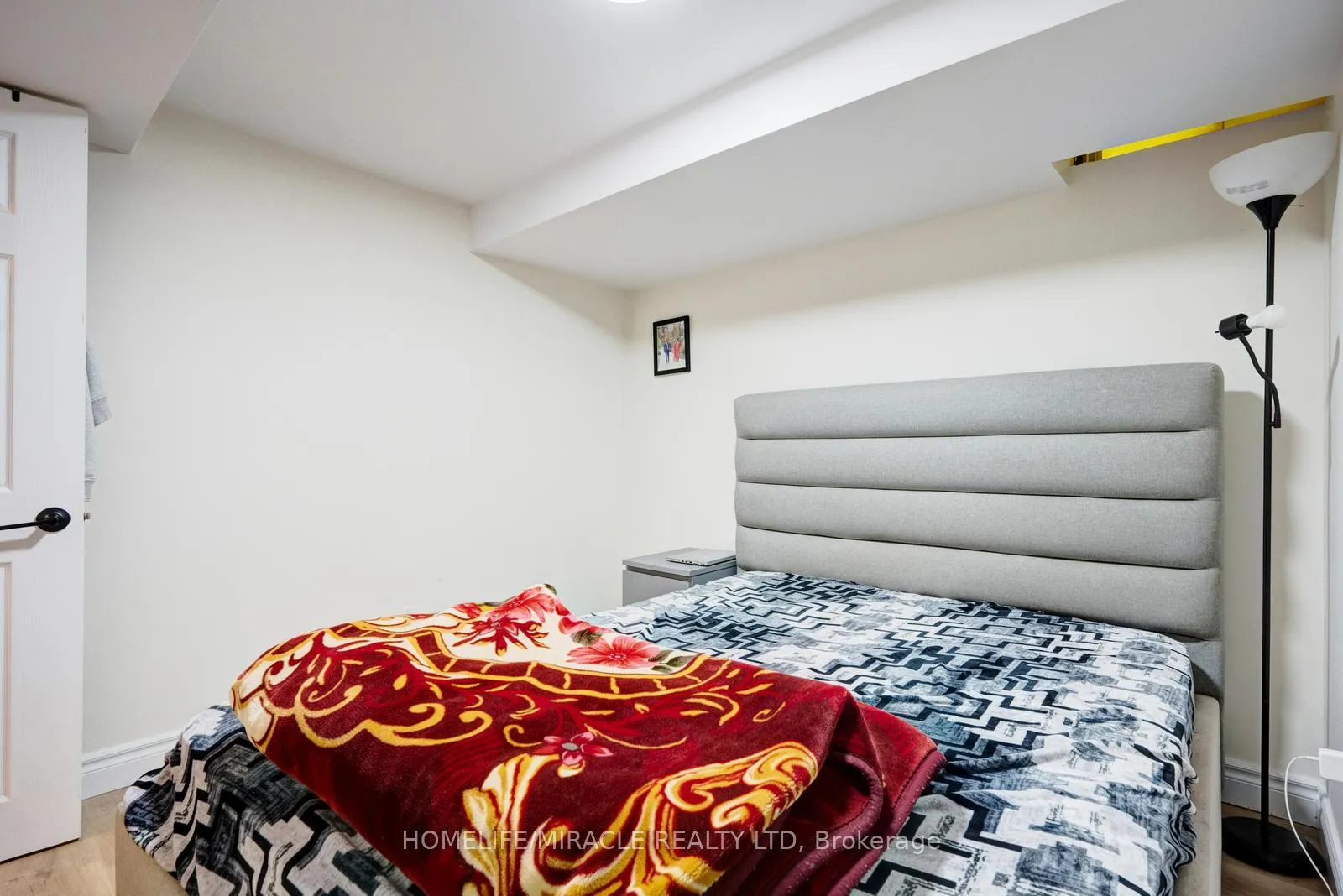 Photo 44 of 309 Conestoga Drive, Brampton, Heart Lake West — HOMEH