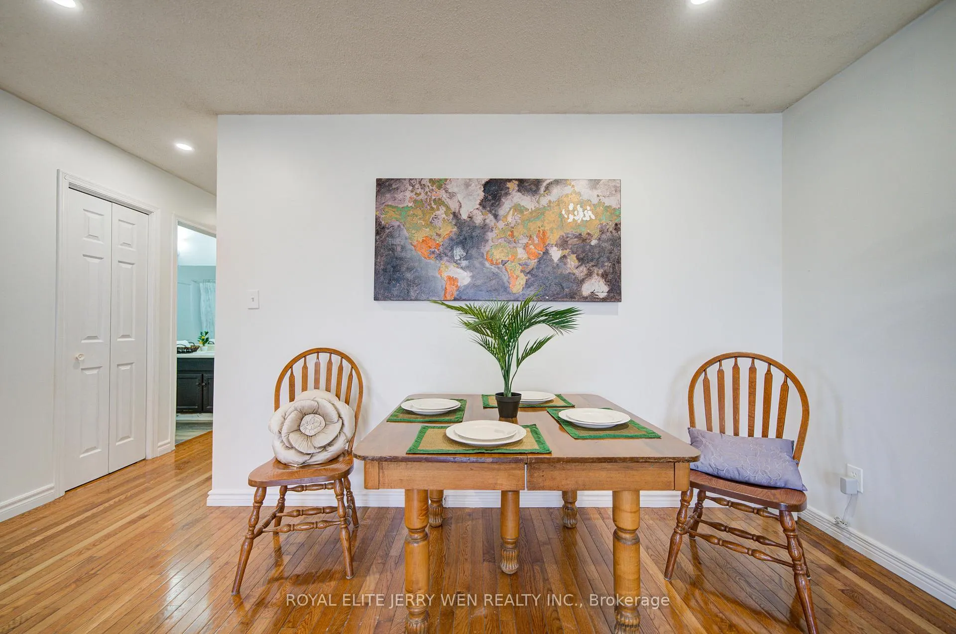 Photo 12 of 1402 Wilson Road N, Oshawa, Samac — HOMEH