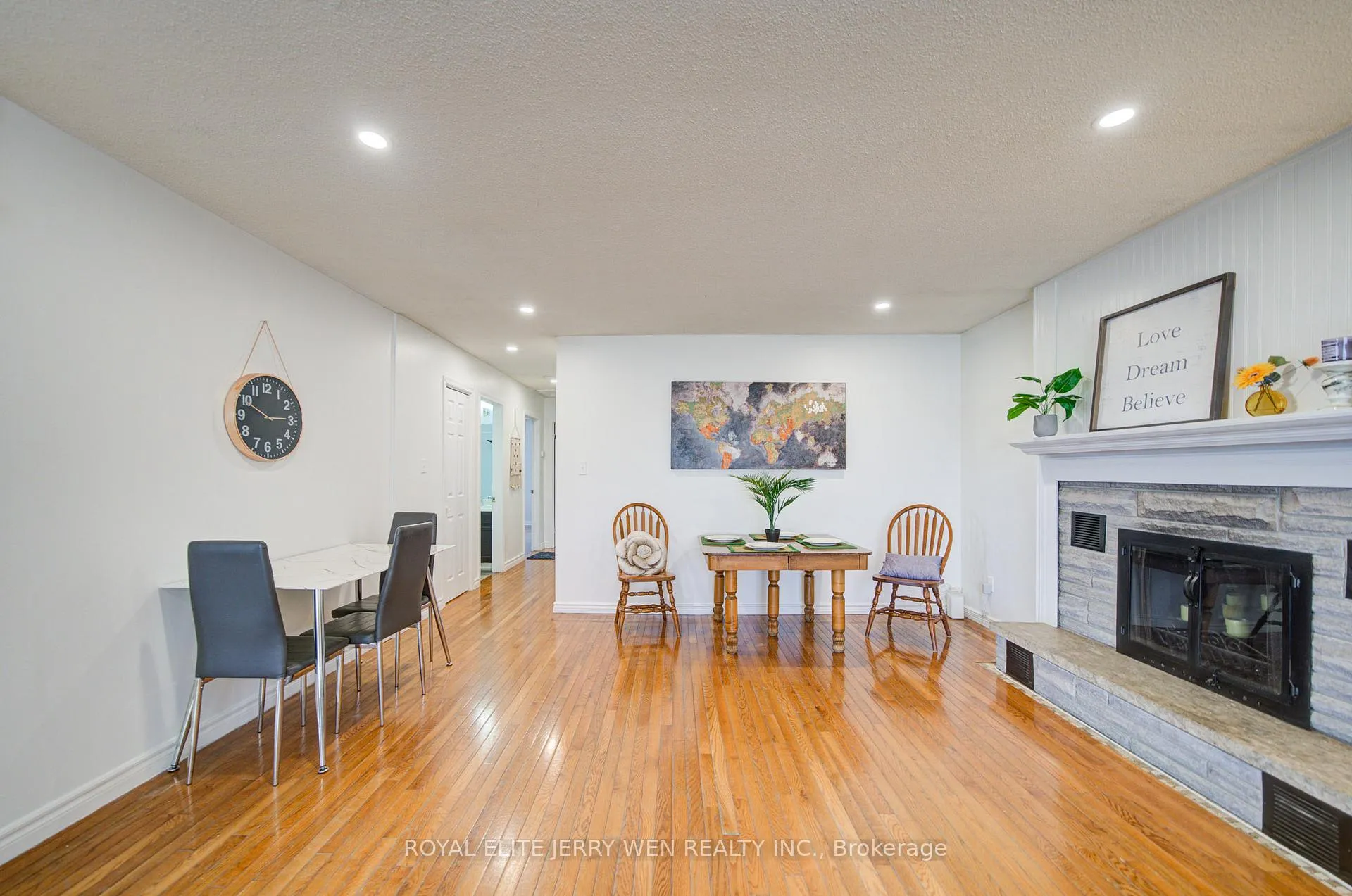 Photo 13 of 1402 Wilson Road N, Oshawa, Samac — HOMEH