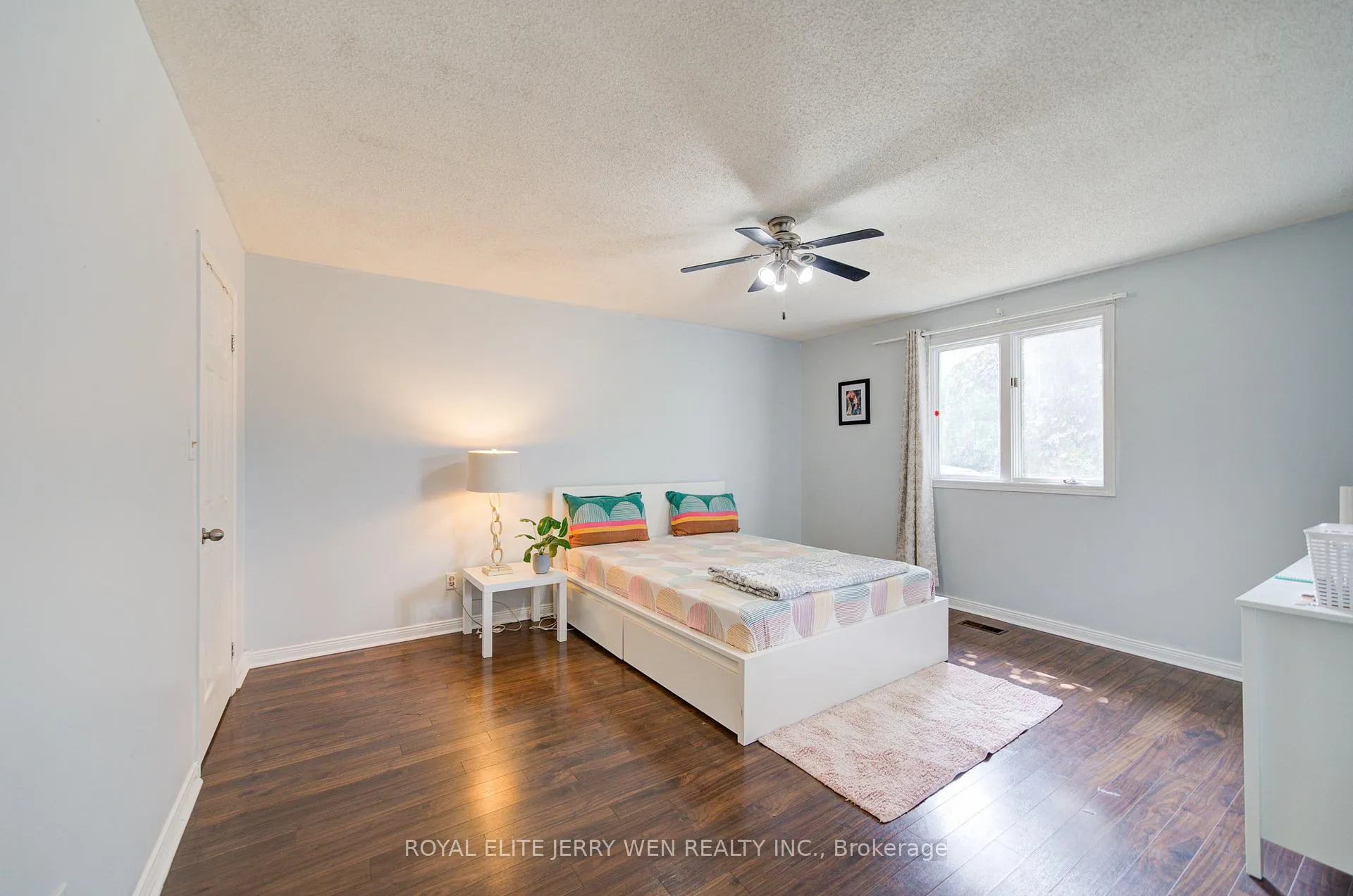 Photo 17 of 1402 Wilson Road N, Oshawa, Samac — HOMEH
