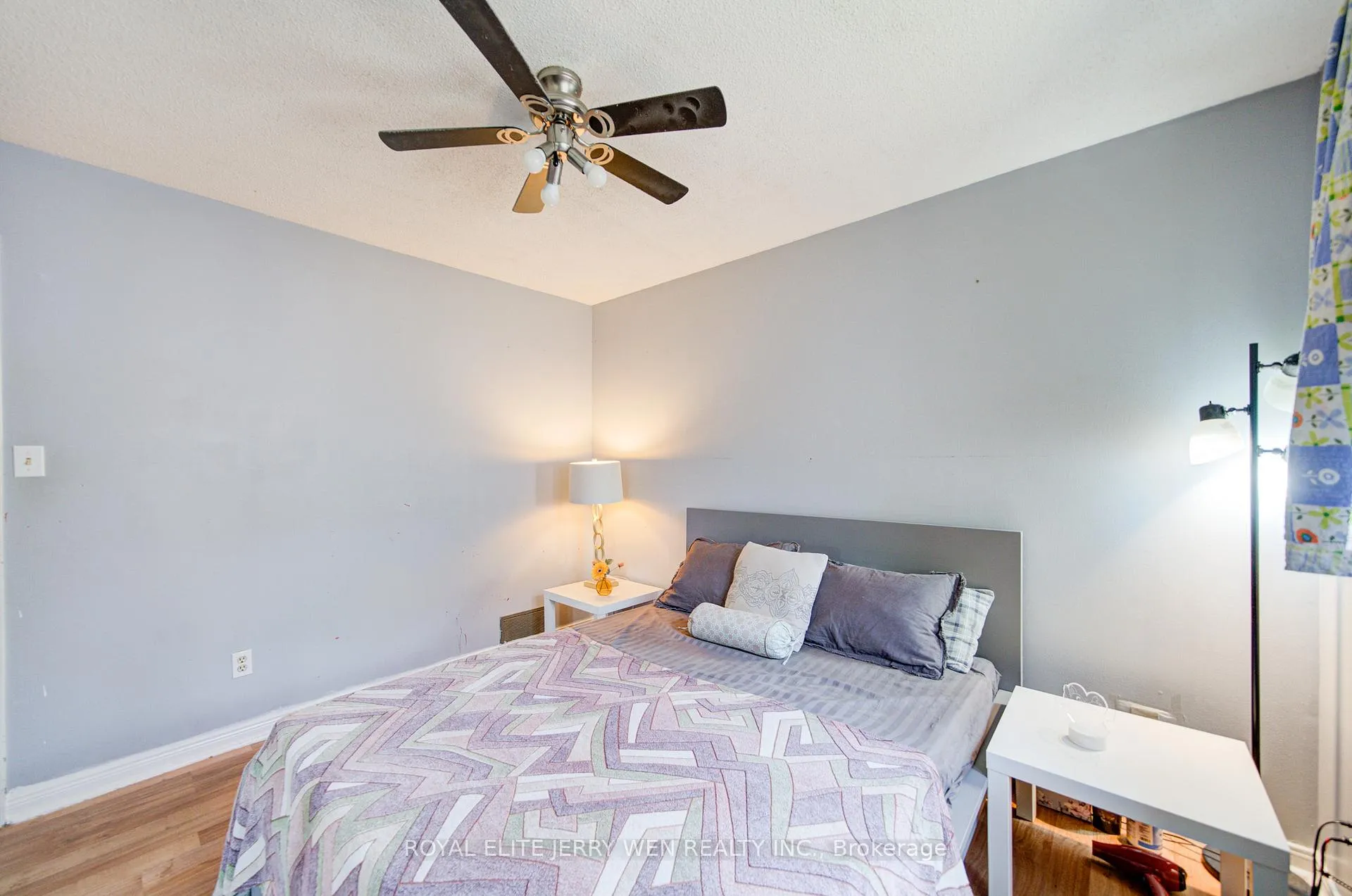 Photo 20 of 1402 Wilson Road N, Oshawa, Samac — HOMEH
