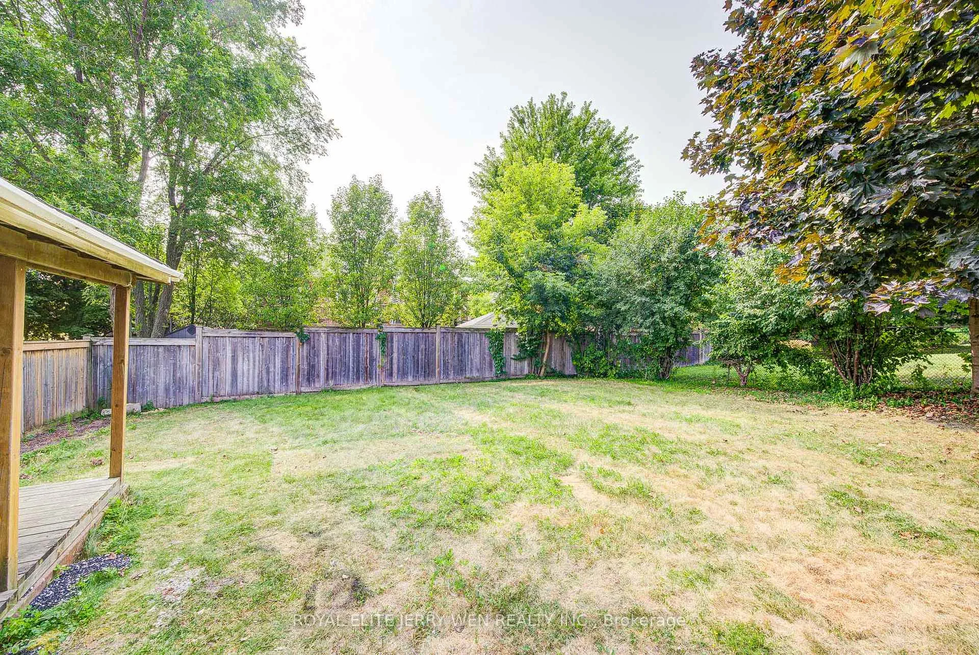 Photo 35 of 1402 Wilson Road N, Oshawa, Samac — HOMEH