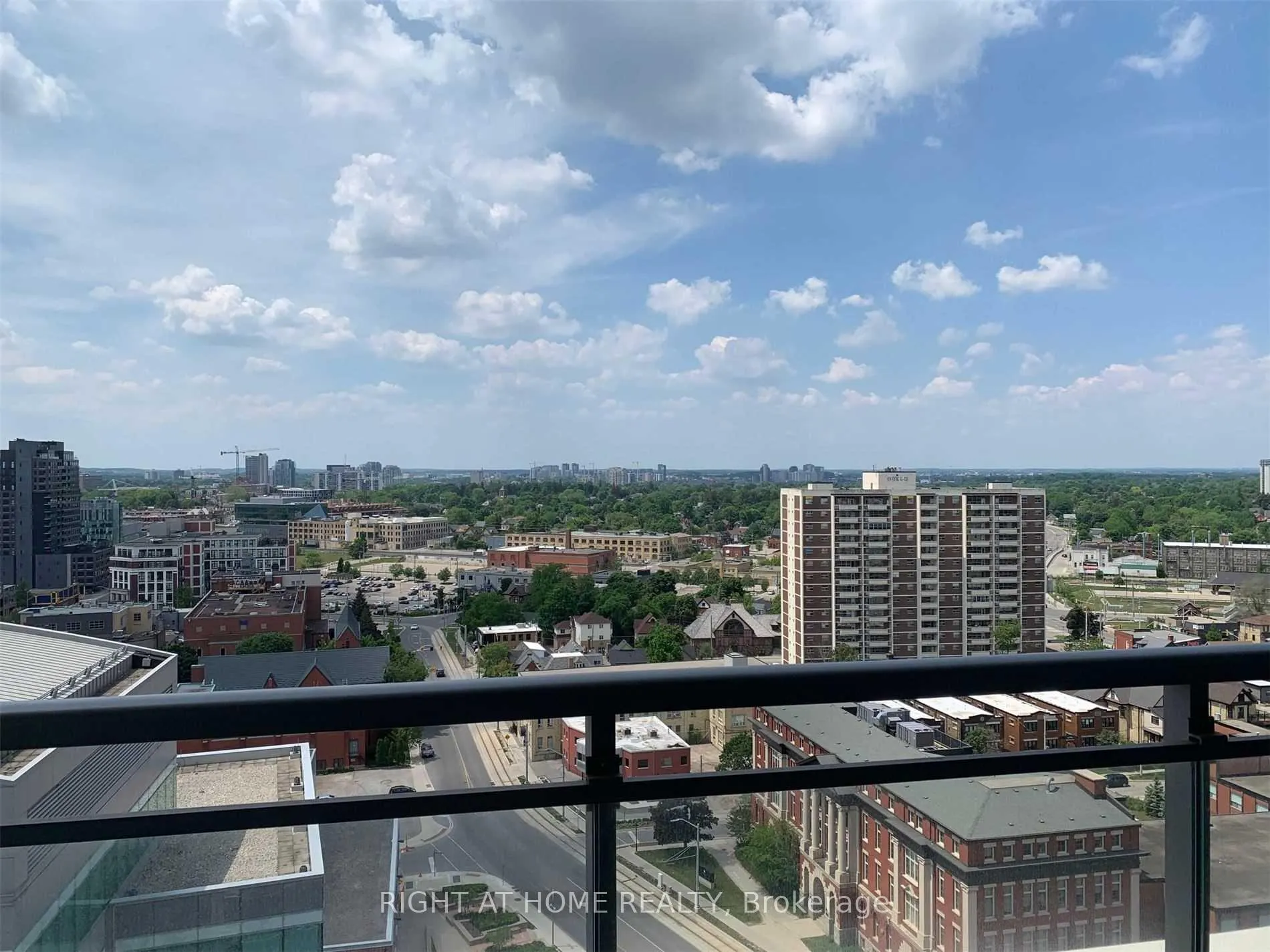 Photo 8 of Unit 1609, 85 Duke Street W, Kitchener, City Commercial Core — HOMEH