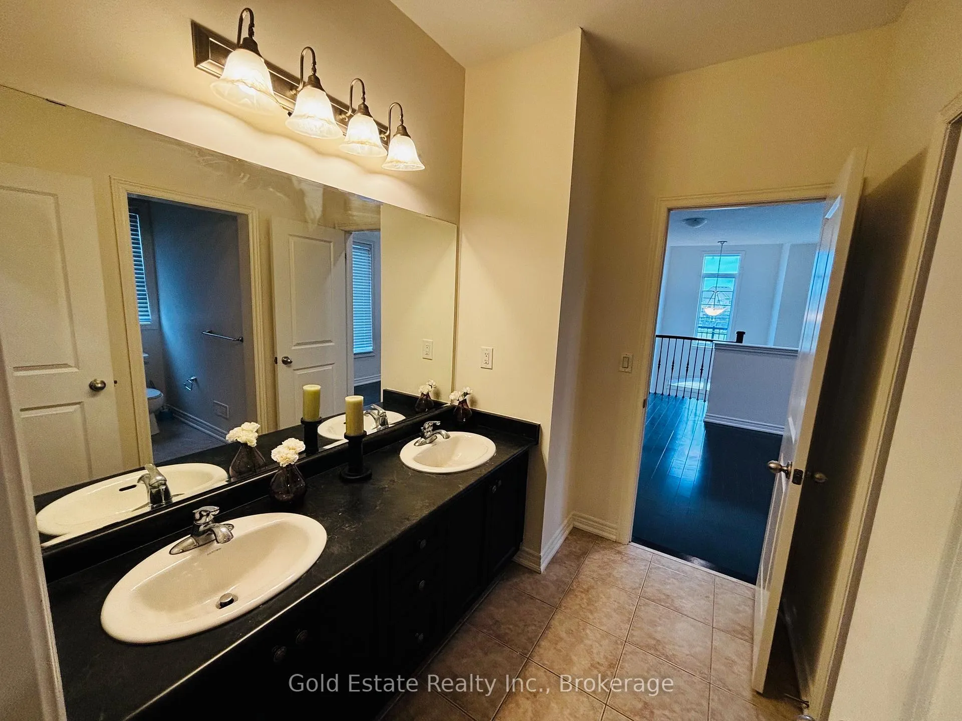 Photo 8 of Unit Upper Unit only, 247 Buick Boulevard, Brampton, Northwest Brampton — HOMEH