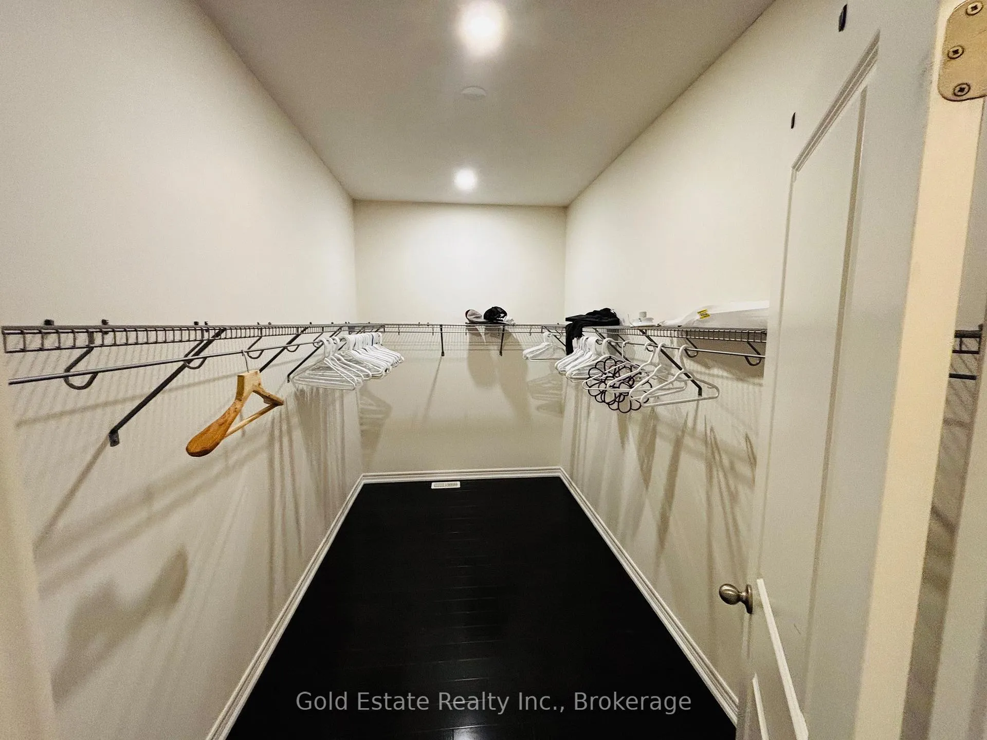 Photo 10 of Unit Upper Unit only, 247 Buick Boulevard, Brampton, Northwest Brampton — HOMEH