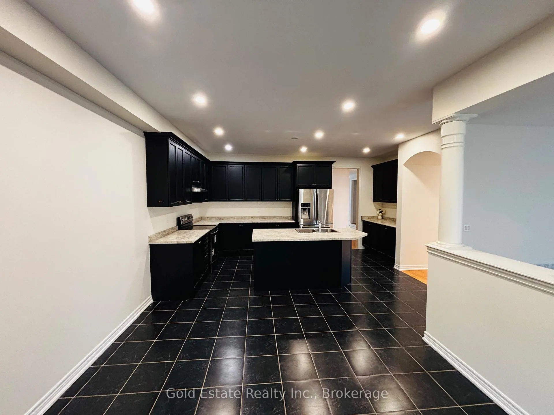 Photo 17 of Unit Upper Unit only, 247 Buick Boulevard, Brampton, Northwest Brampton — HOMEH