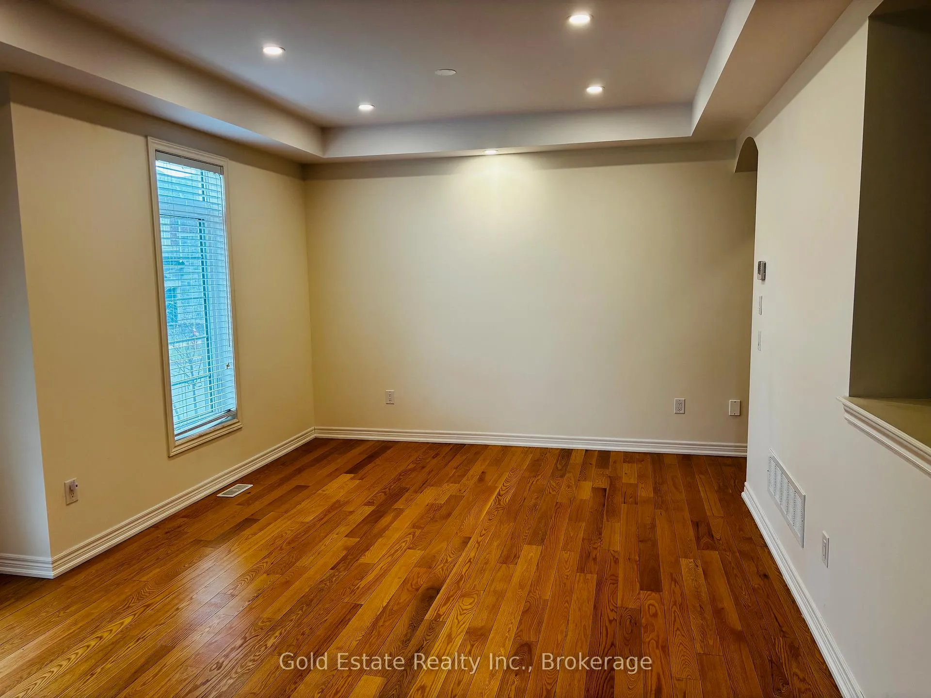 Photo 19 of Unit Upper Unit only, 247 Buick Boulevard, Brampton, Northwest Brampton — HOMEH