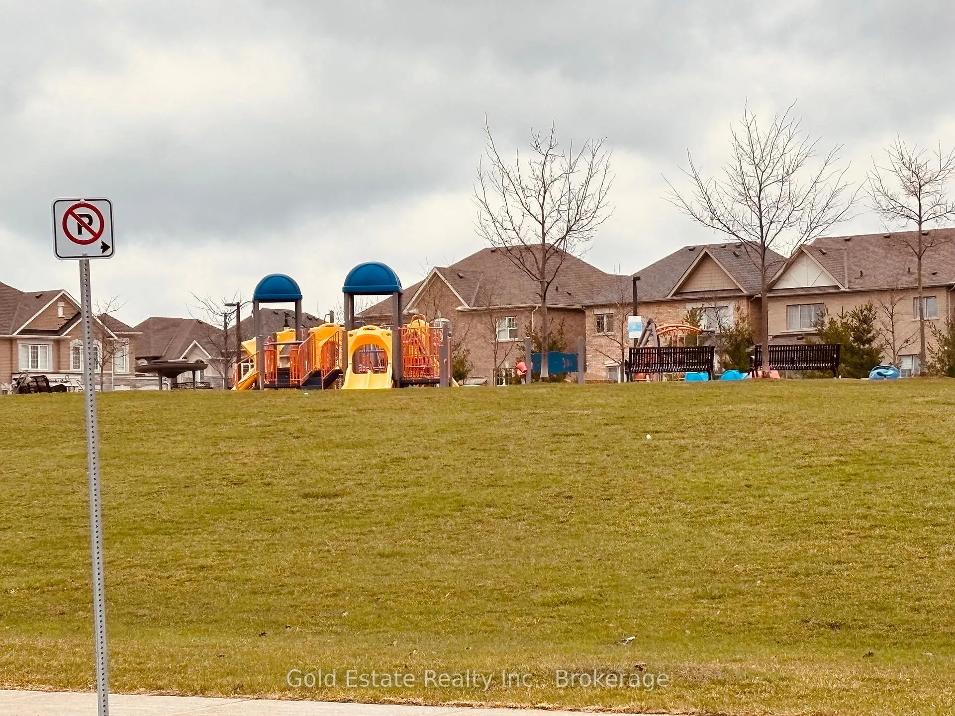 Photo 22 of Unit Upper Unit only, 247 Buick Boulevard, Brampton, Northwest Brampton — HOMEH