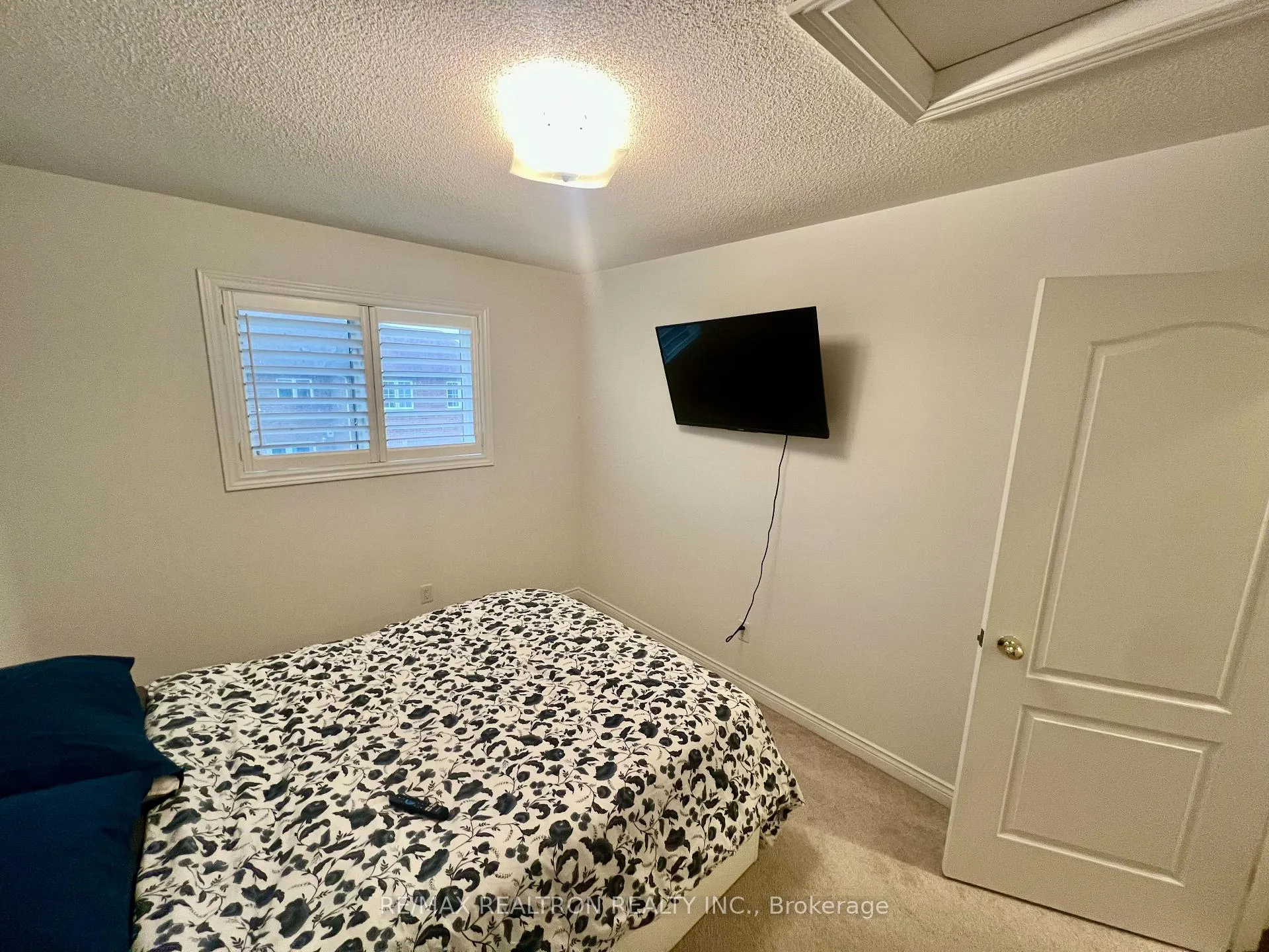 Photo 19 of 35 Enderly Street, Ajax, South East — HOMEH