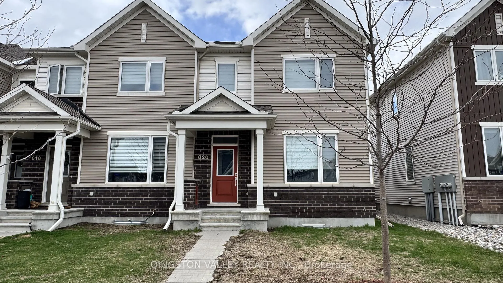 Photo 2 of 820 Horseshoe Falls Way, Ottawa, Barrhaven - Heritage Park — HOMEH
