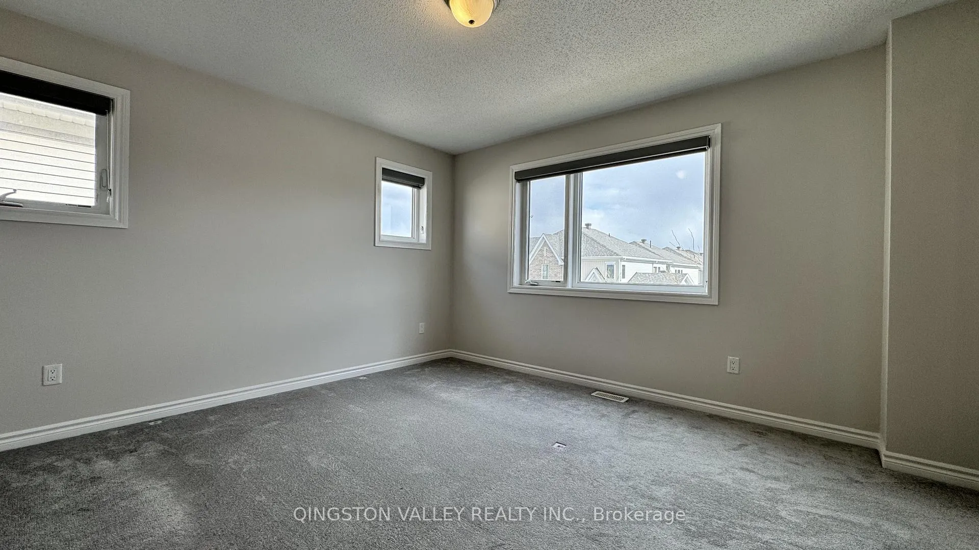Photo 11 of 820 Horseshoe Falls Way, Ottawa, Barrhaven - Heritage Park — HOMEH